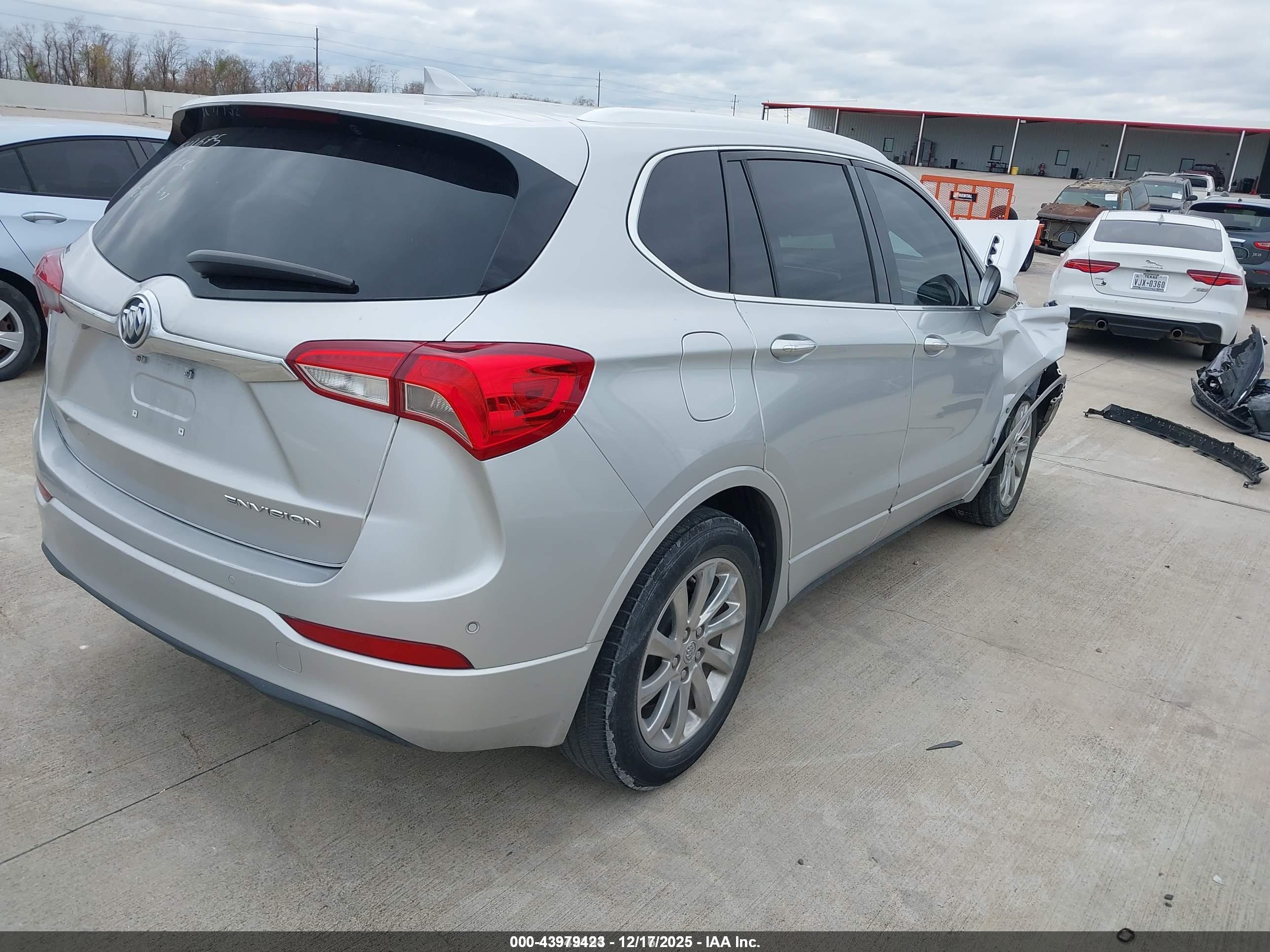 BUICK ENVISION image 4