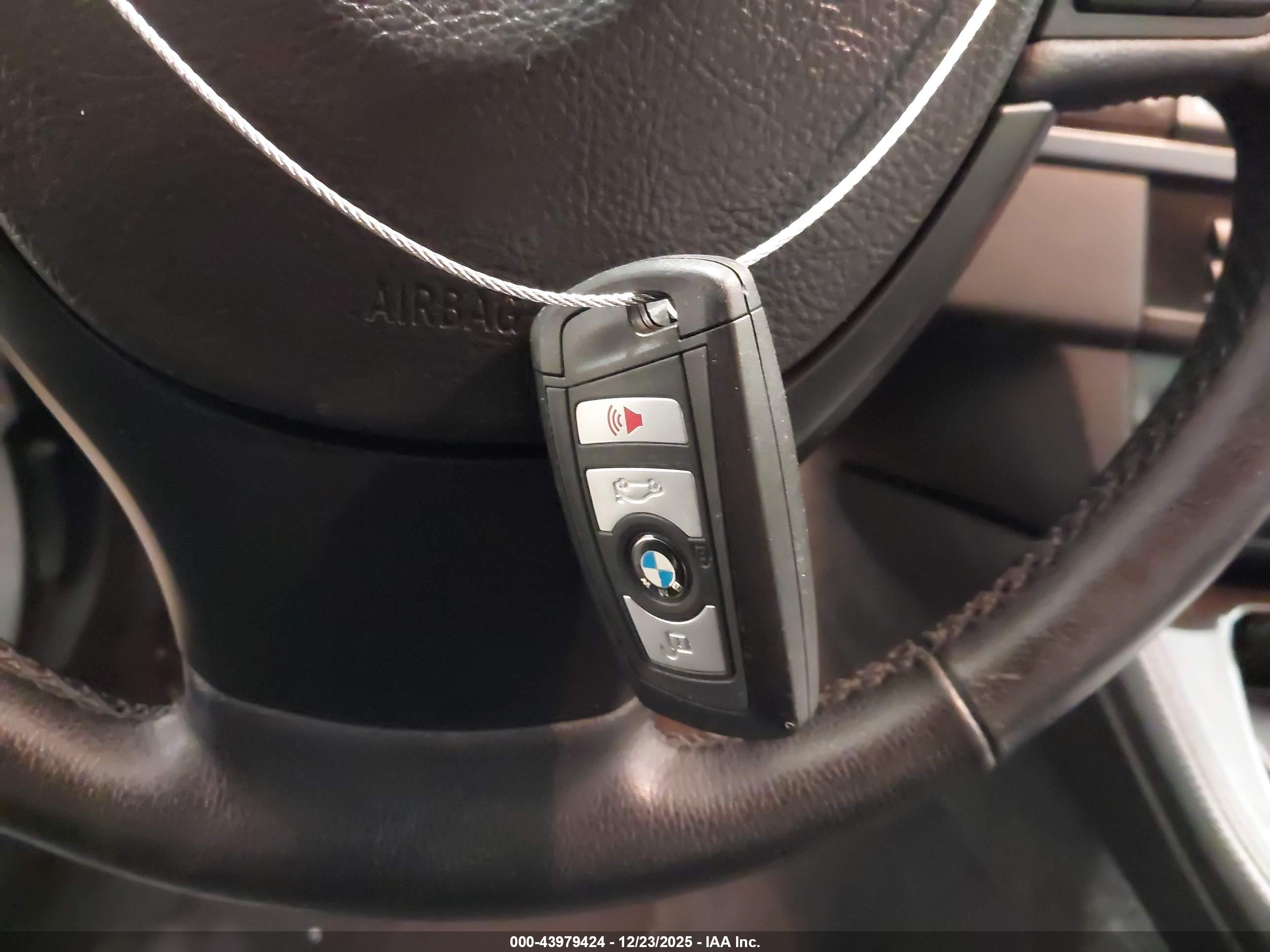 BMW 528I image 11