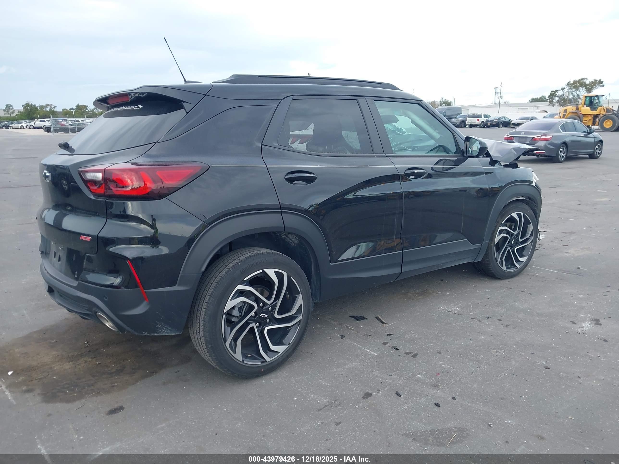 CHEVROLET TRAILBLAZER image 4