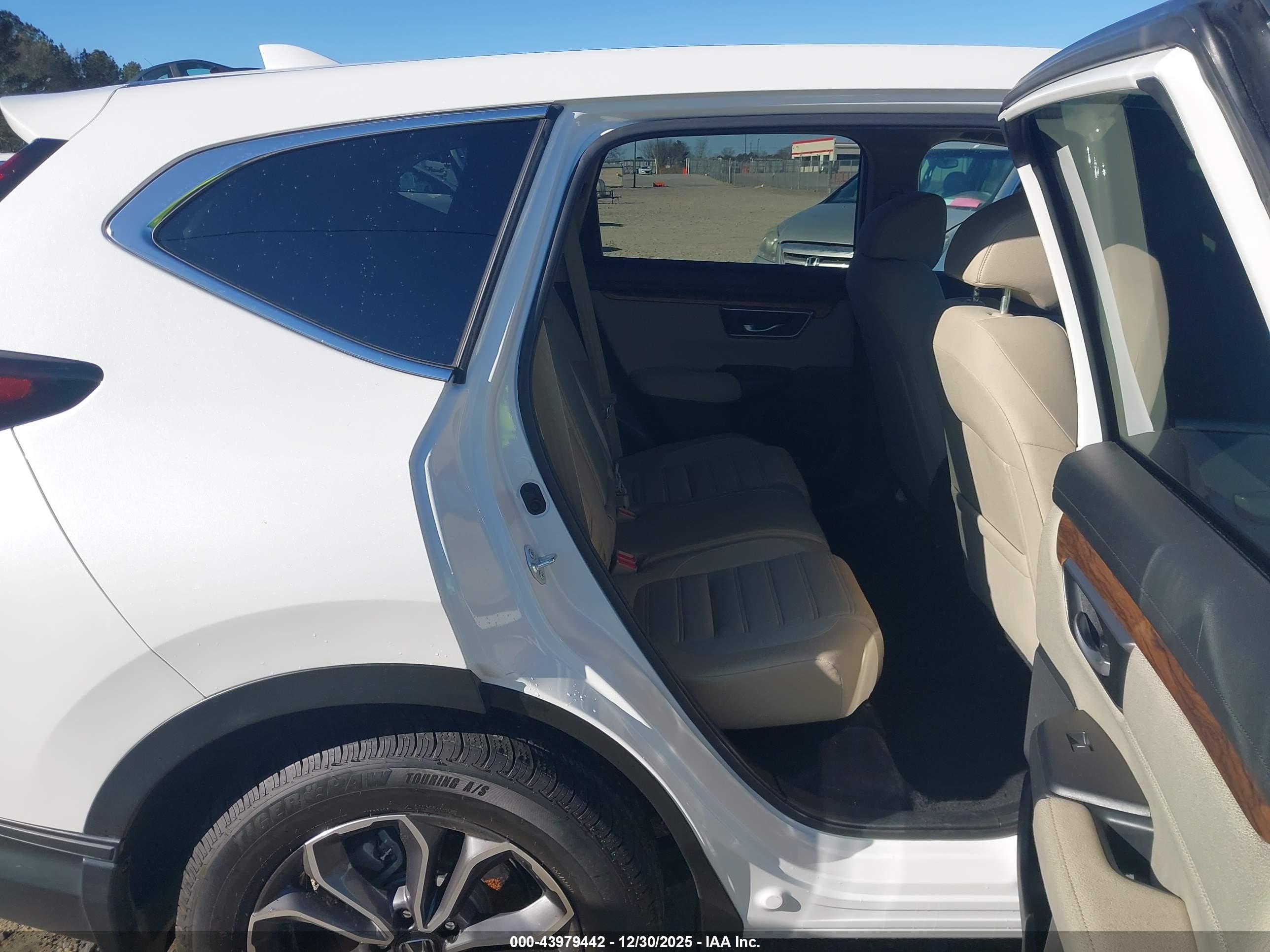 HONDA CR-V image 8
