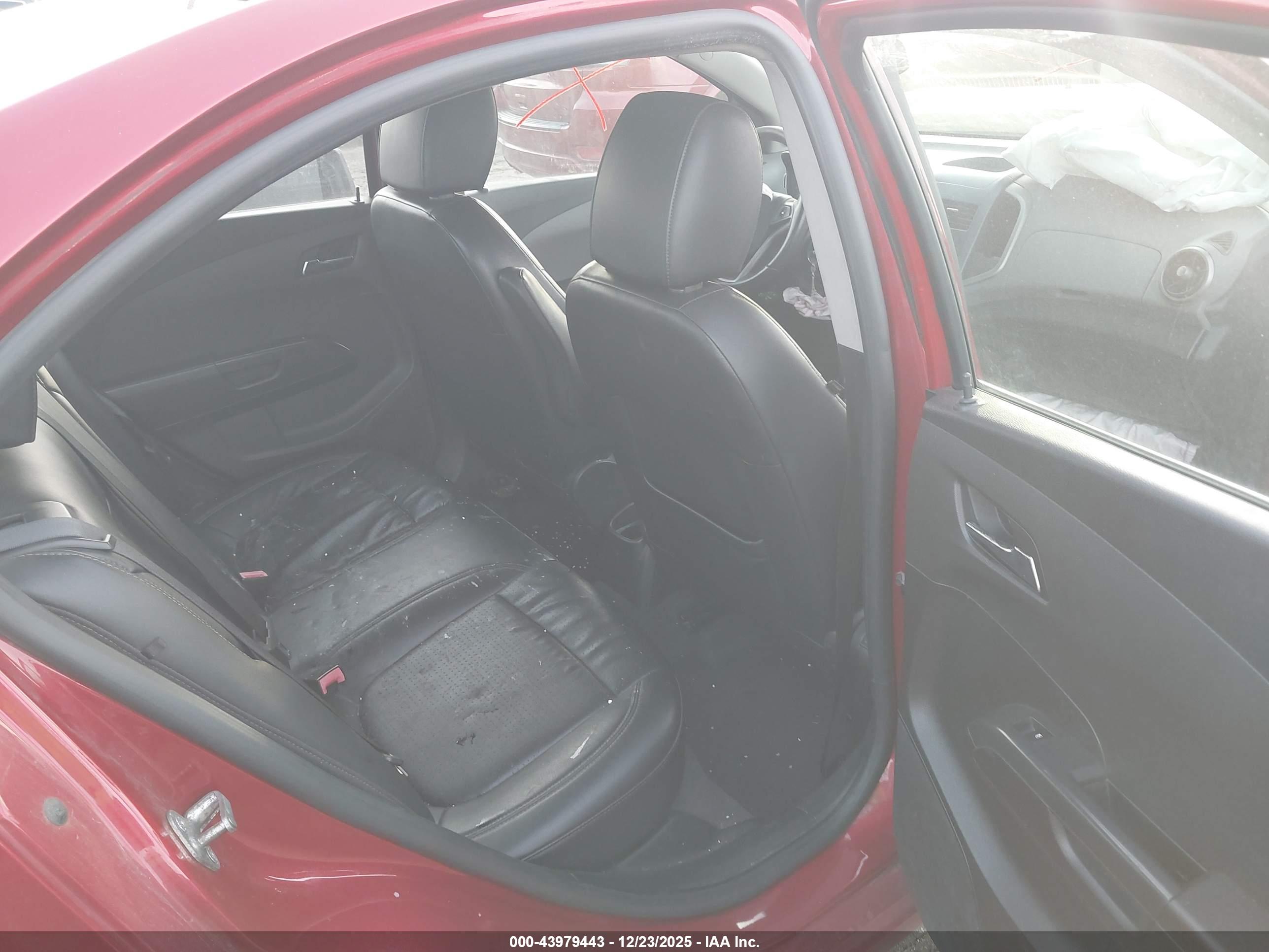 CHEVROLET SONIC image 8