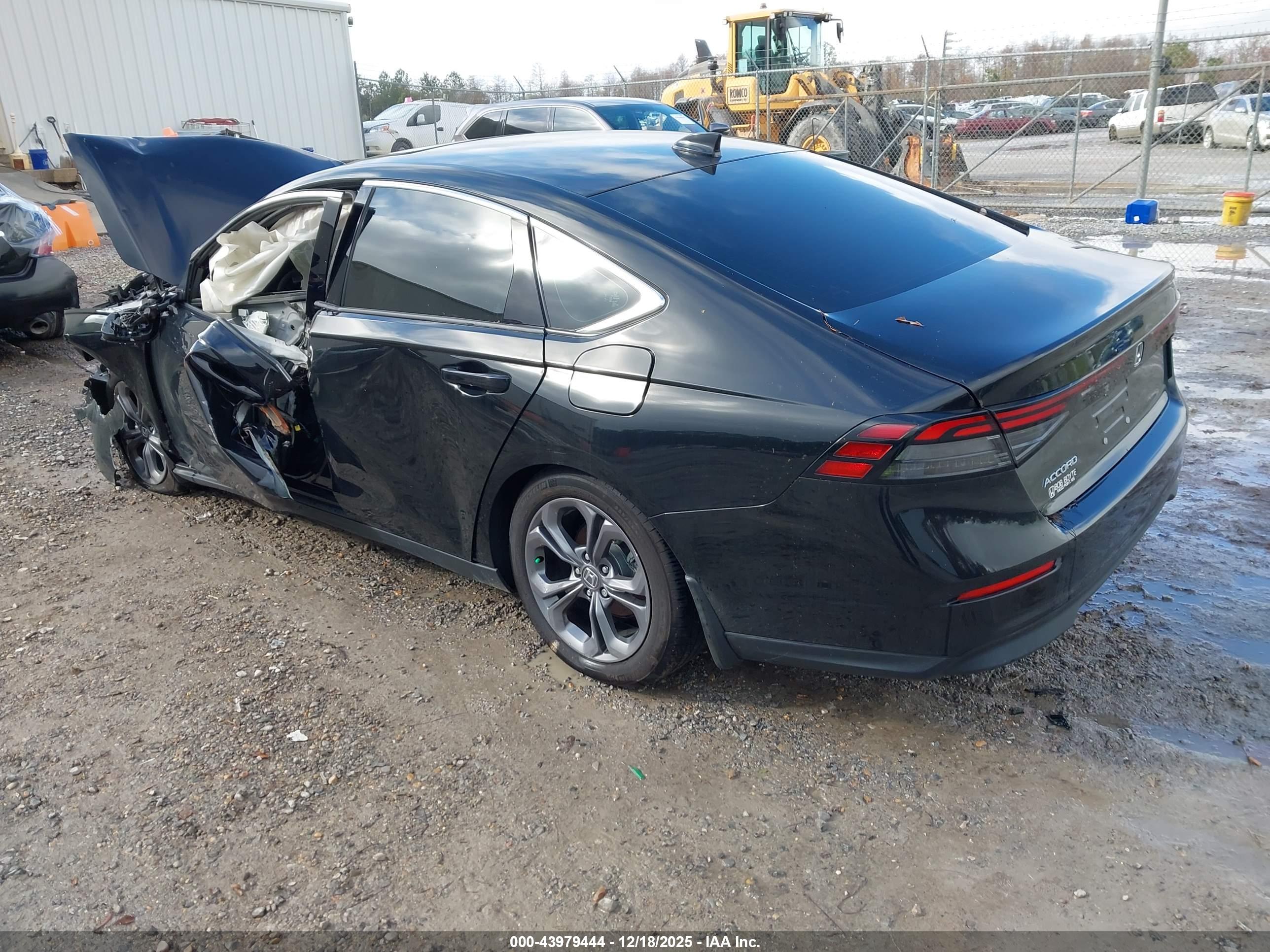 HONDA ACCORD image 3