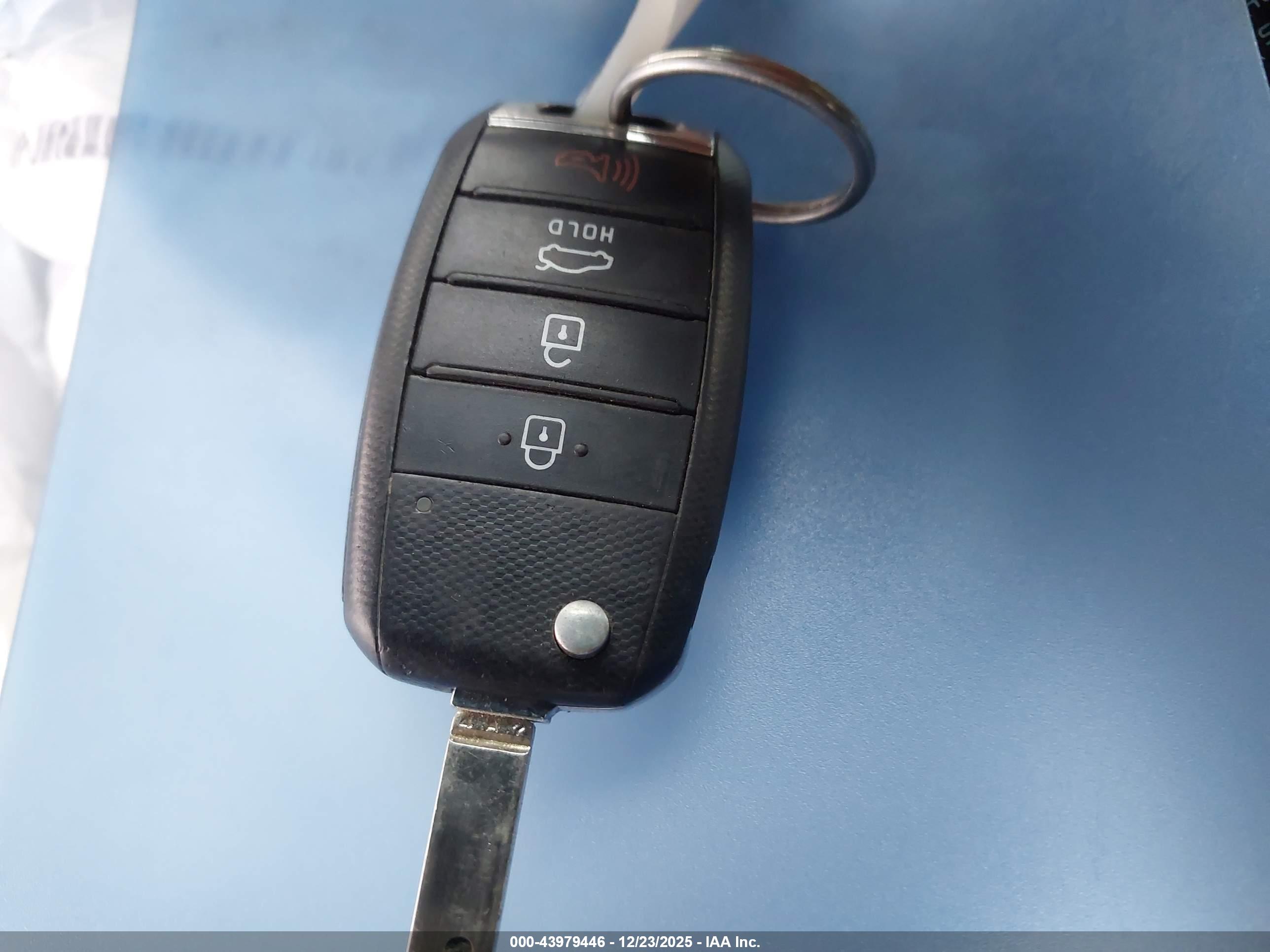 KIA OPTIMA image 11
