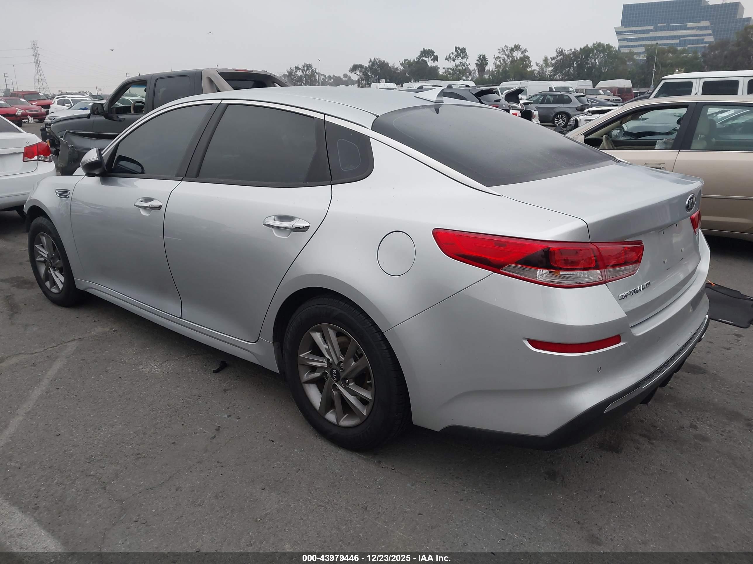 KIA OPTIMA image 3