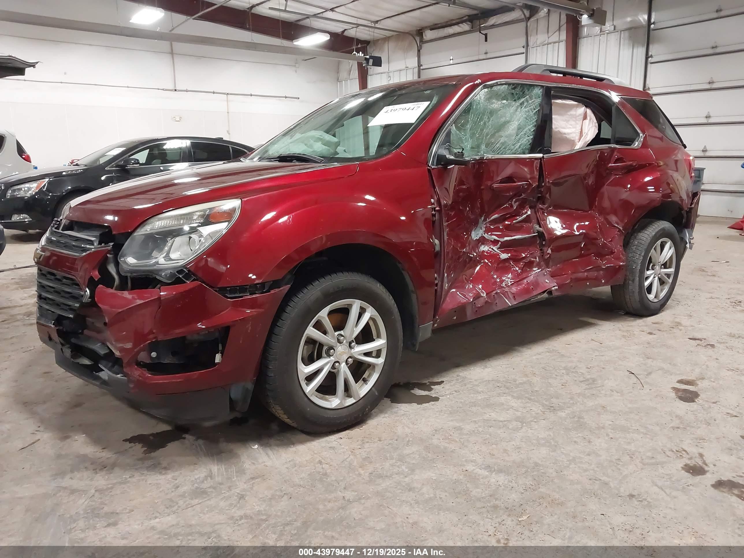 CHEVROLET EQUINOX image 2