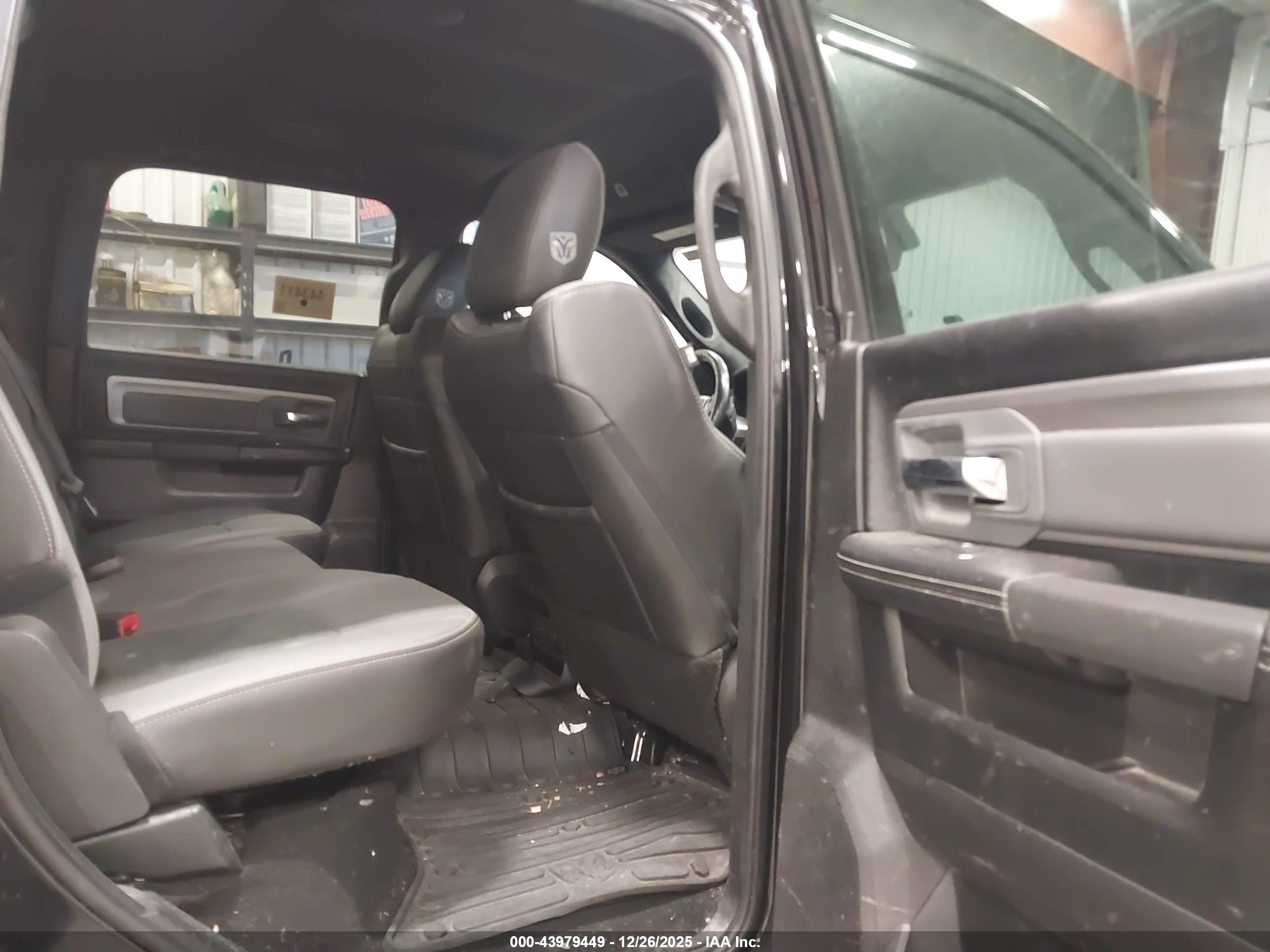 RAM 2500 image 8