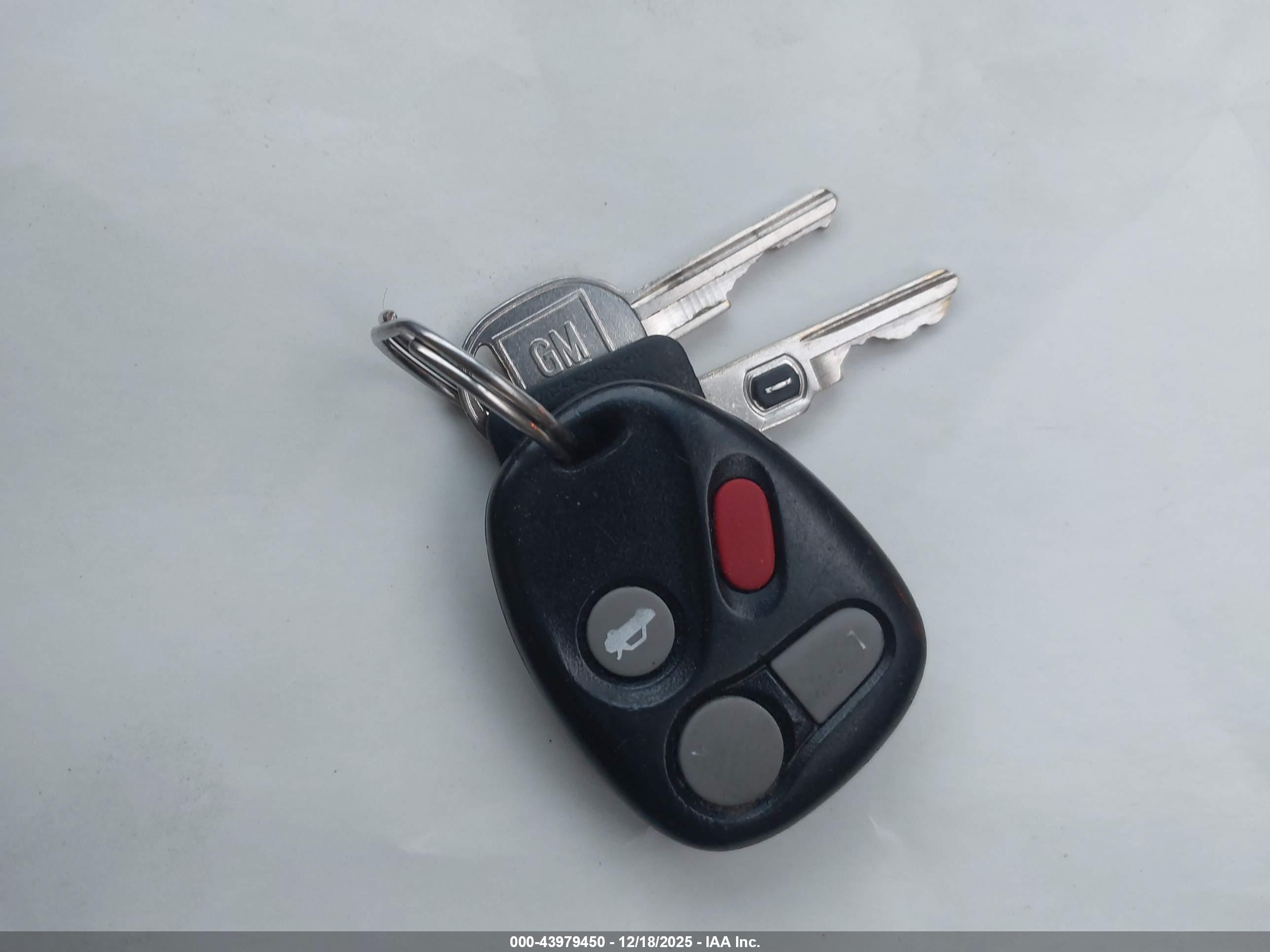 OLDSMOBILE EIGHTY-EIGHT image 11
