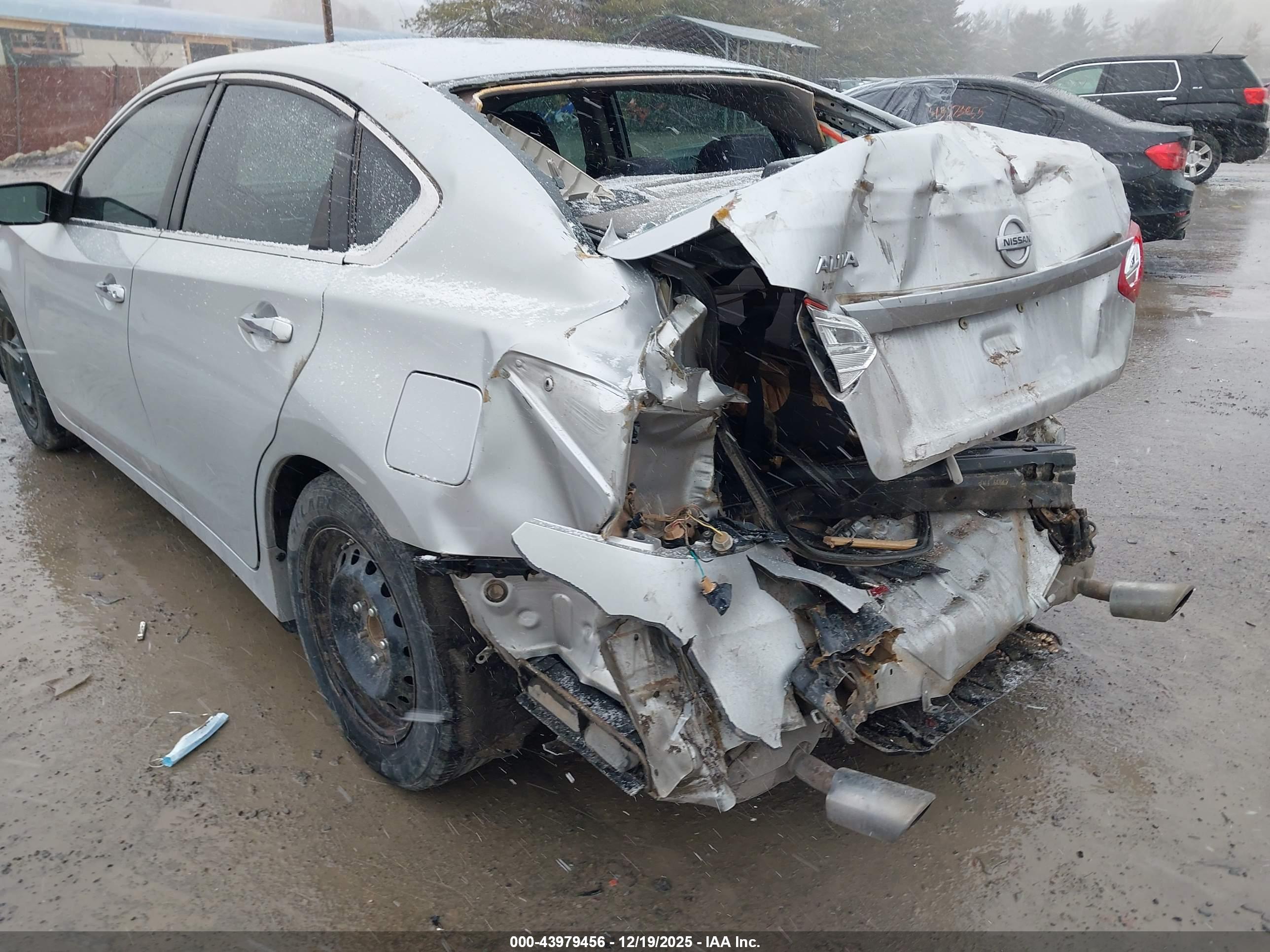 NISSAN ALTIMA image 6