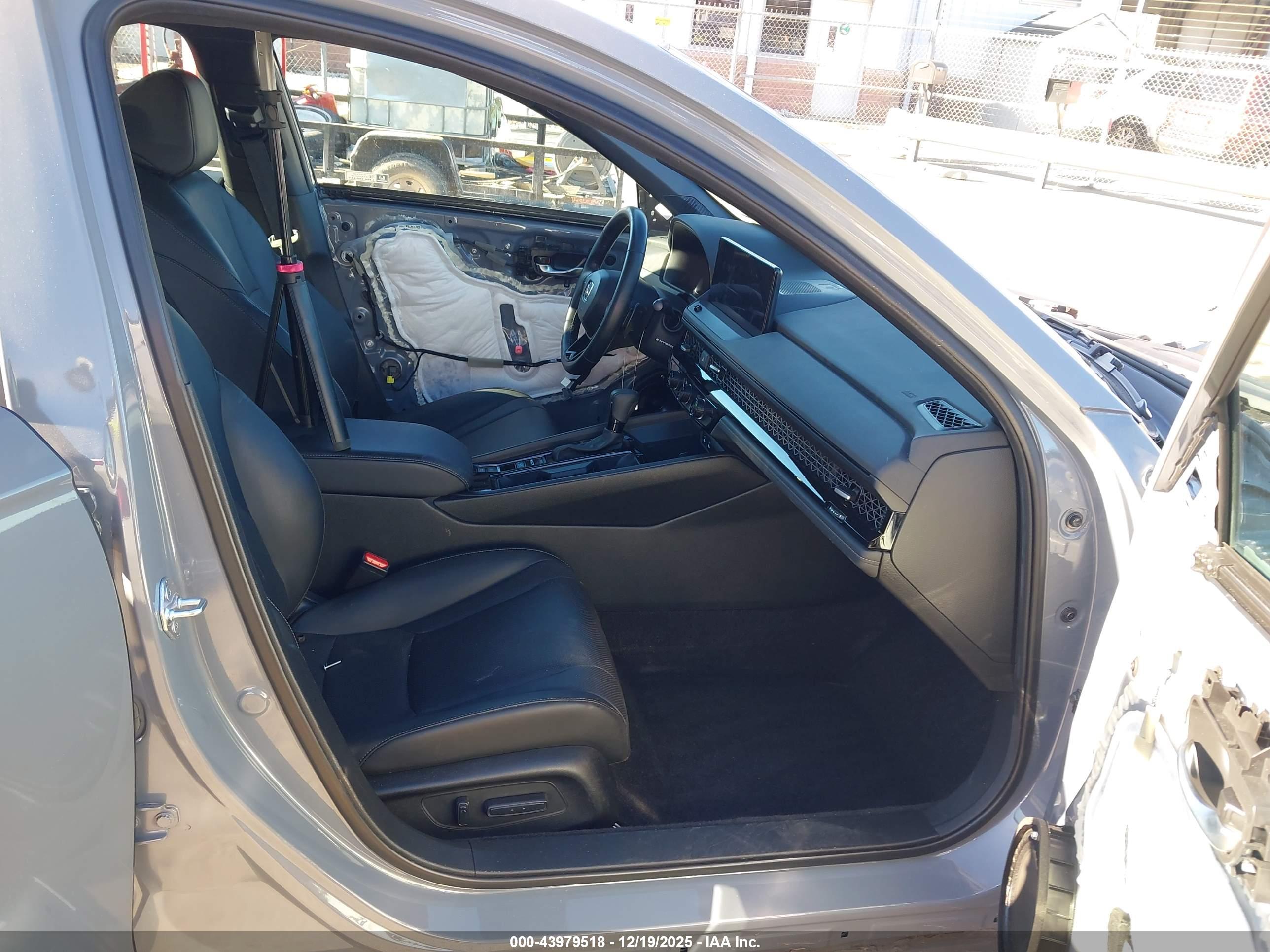 HONDA ACCORD image 5