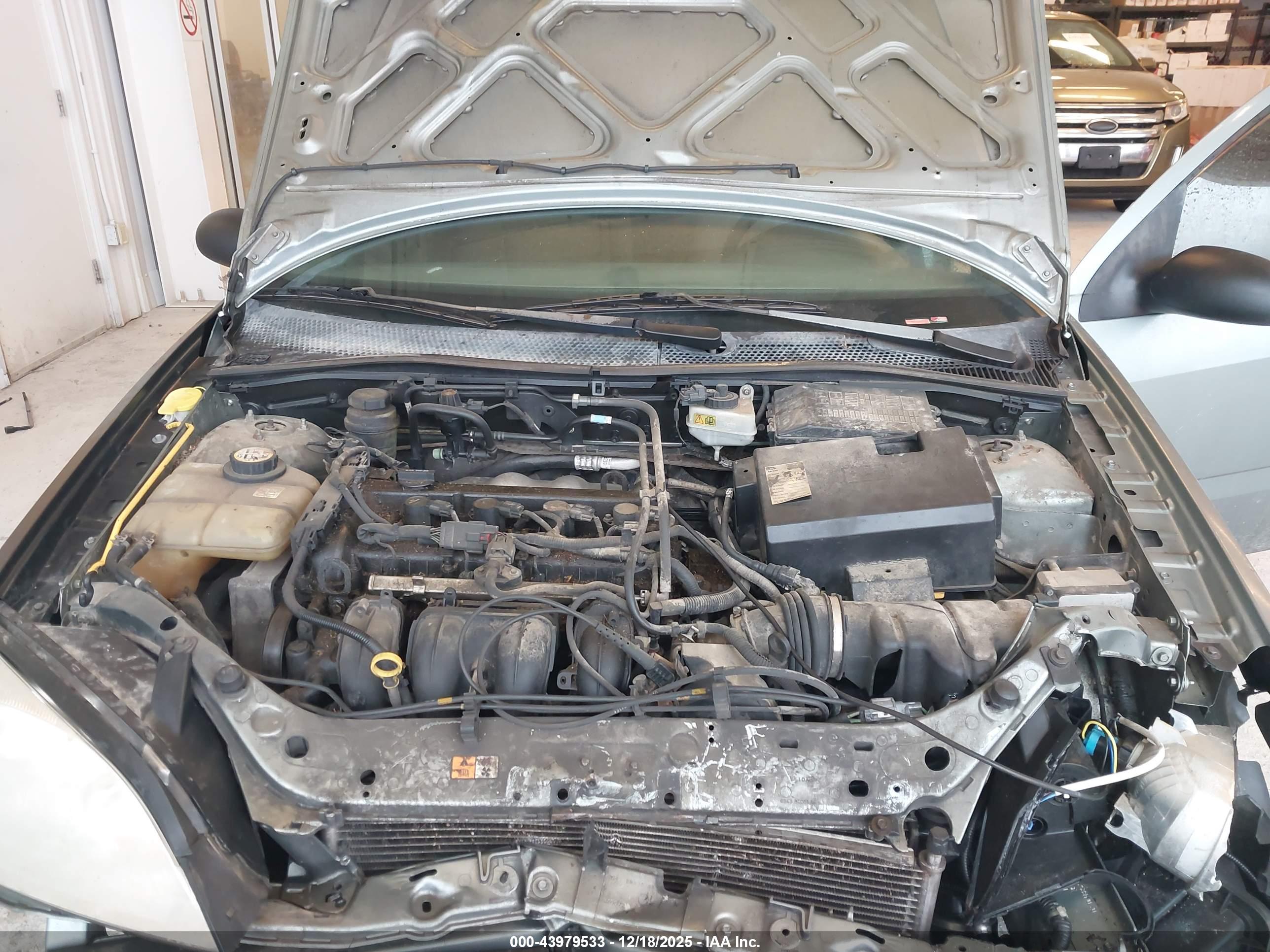 FORD FOCUS image 10