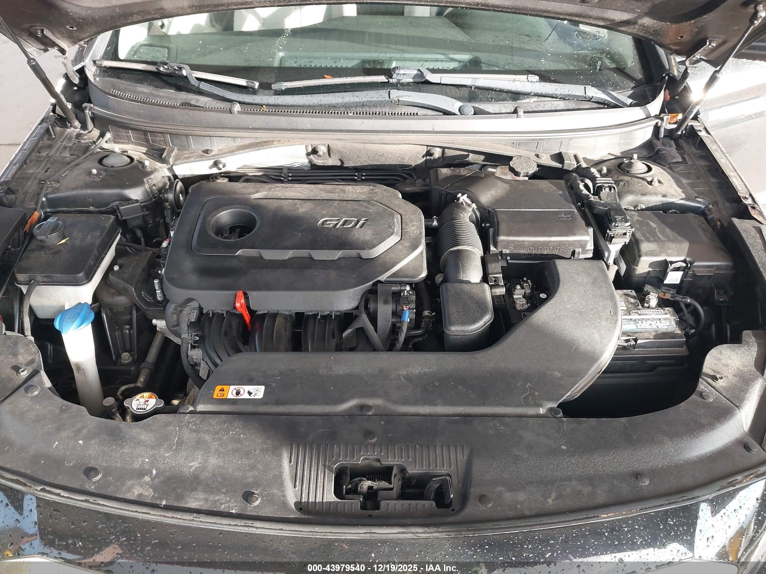 HYUNDAI SONATA image 10