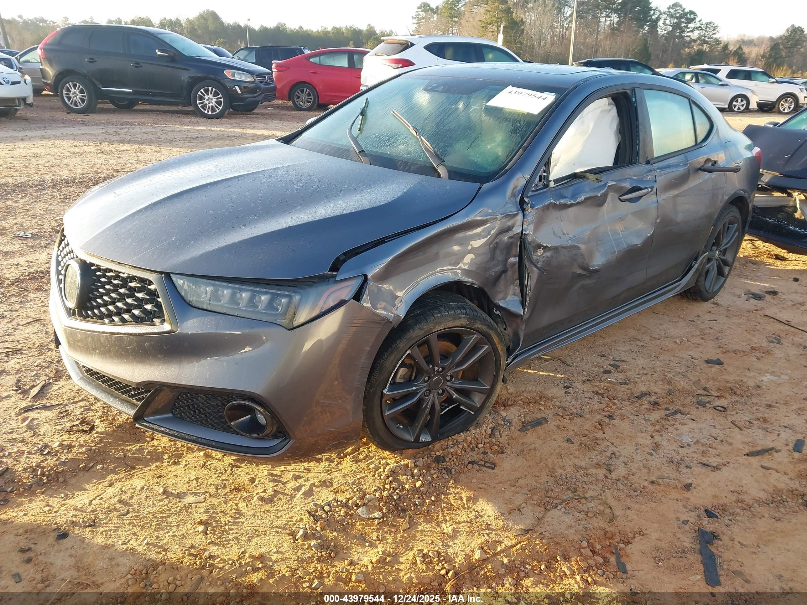 ACURA TLX image 2