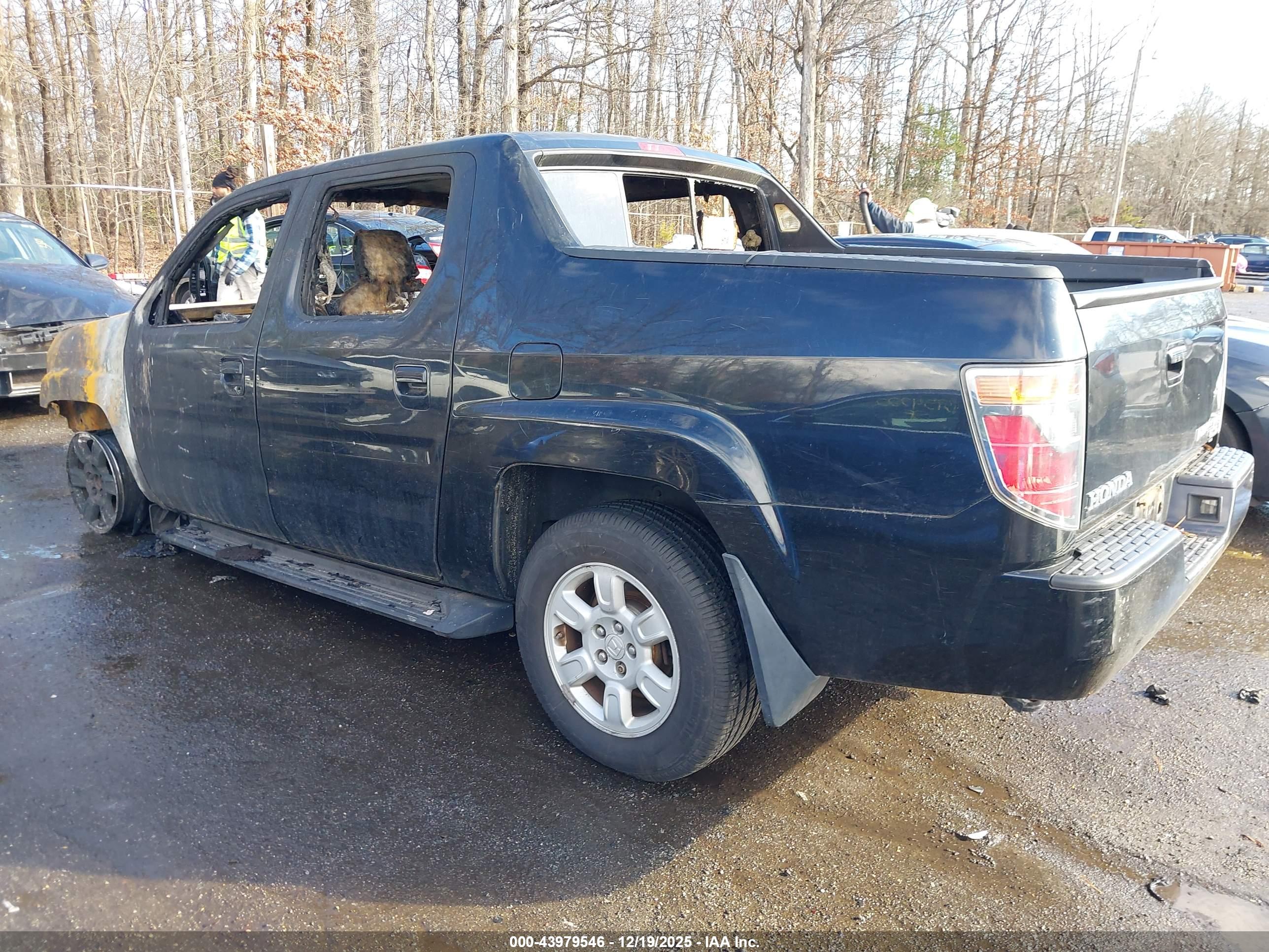 HONDA RIDGELINE image 3