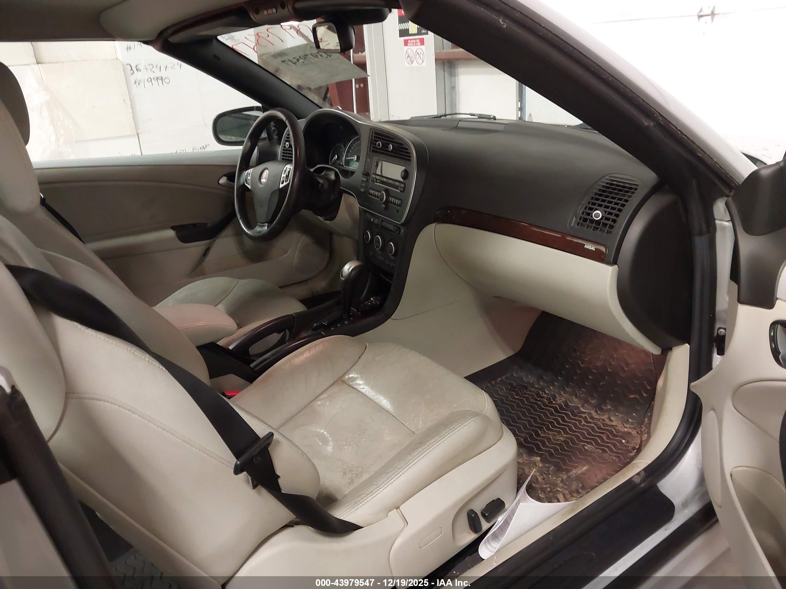SAAB 9-3 image 5