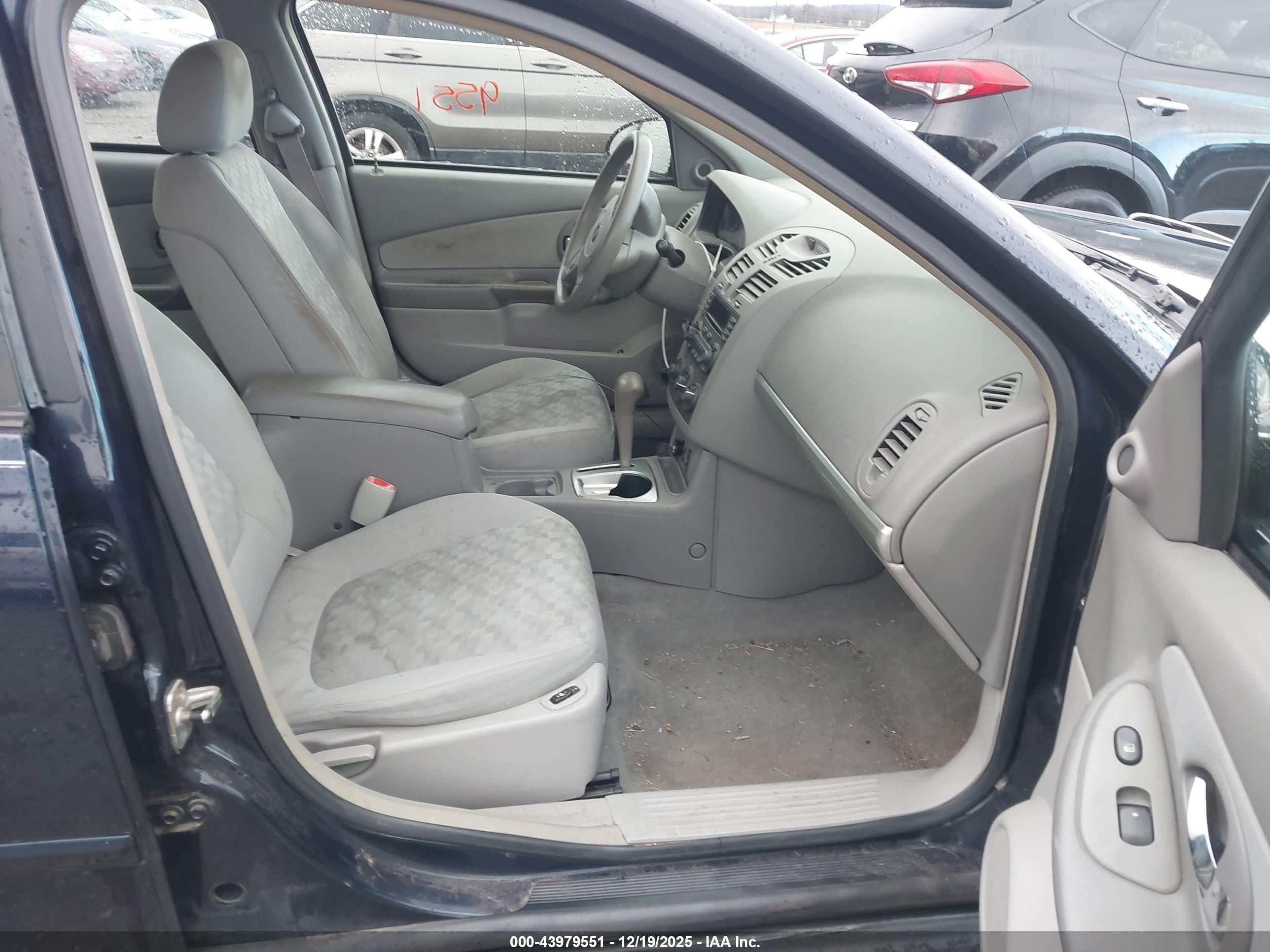 CHEVROLET MALIBU image 5