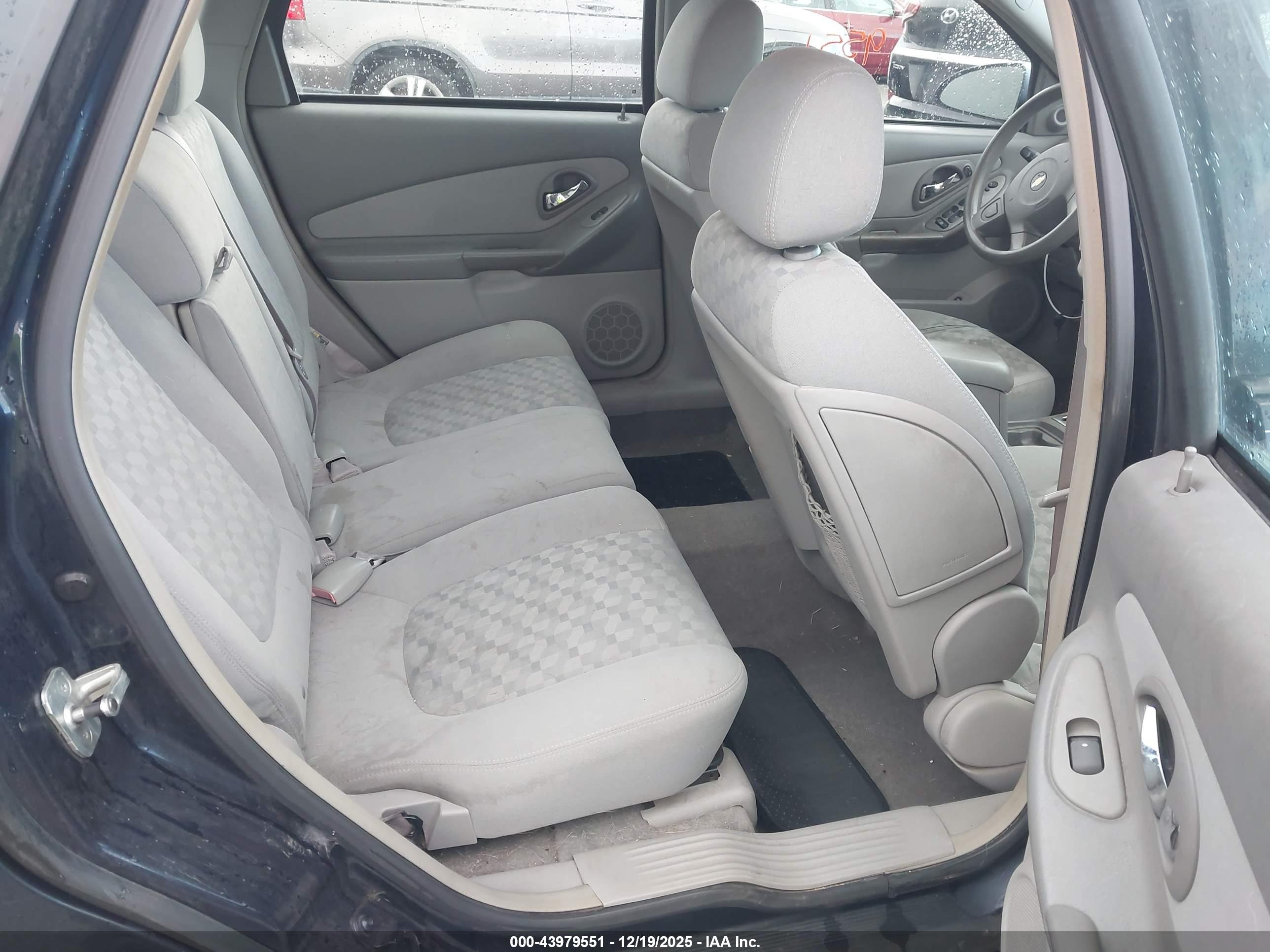 CHEVROLET MALIBU image 8