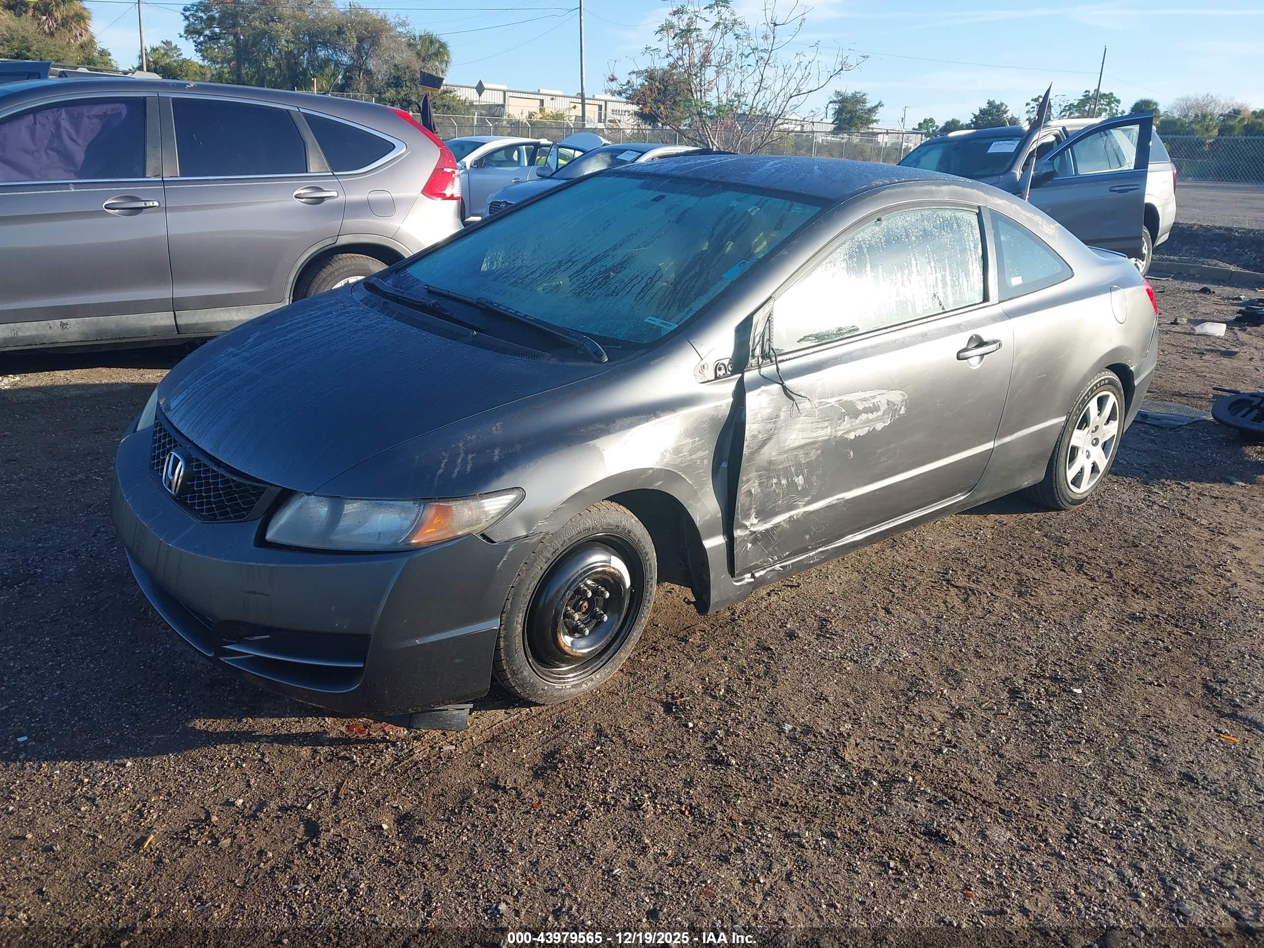 HONDA CIVIC image 2