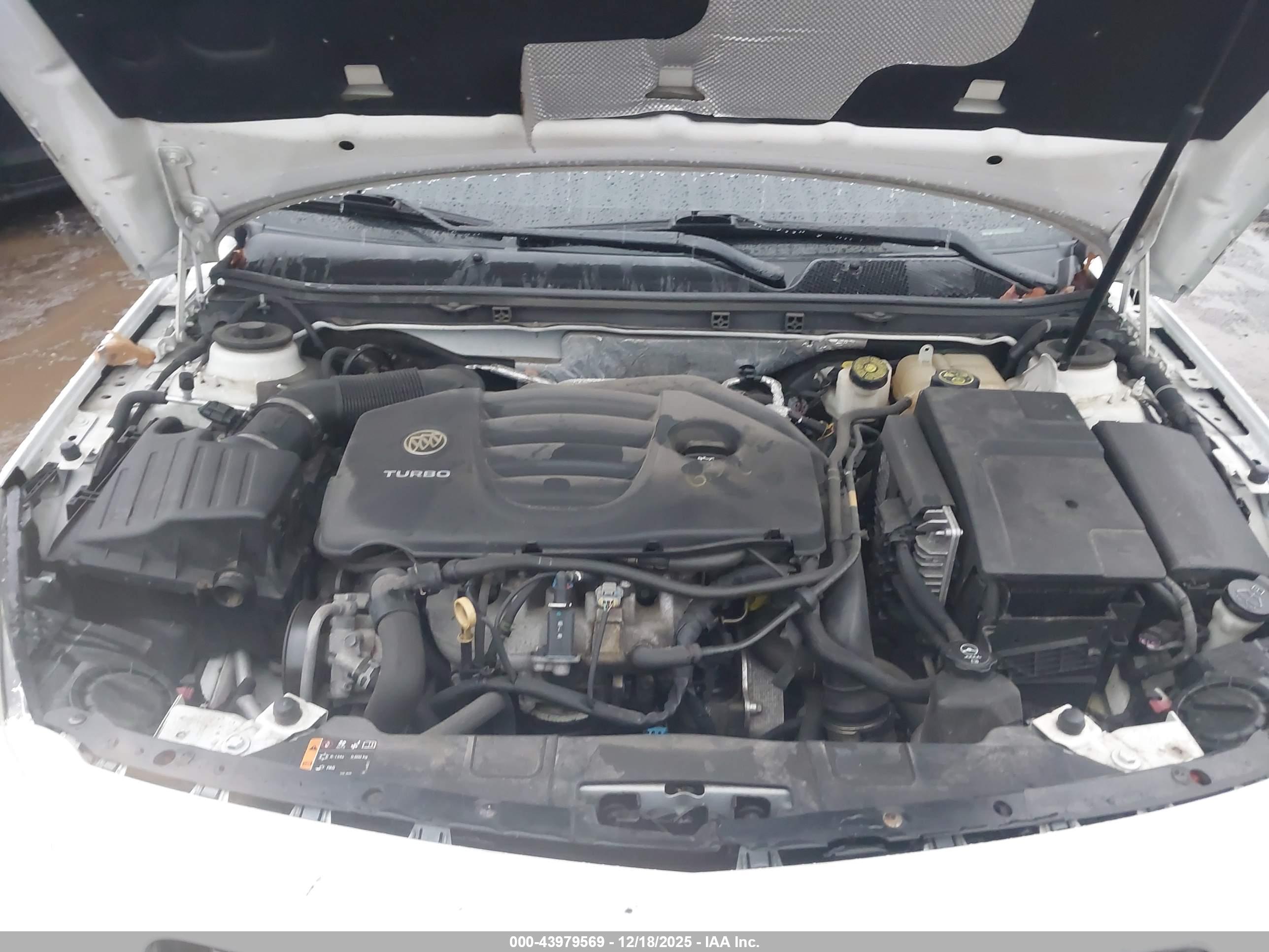 BUICK REGAL image 10