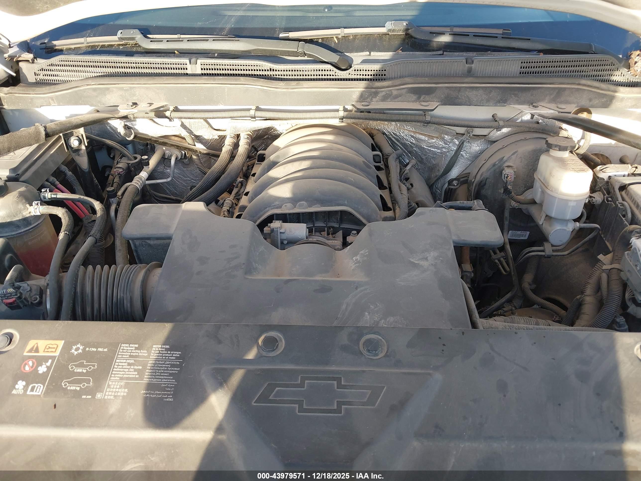 CHEVROLET SILVERADO image 10