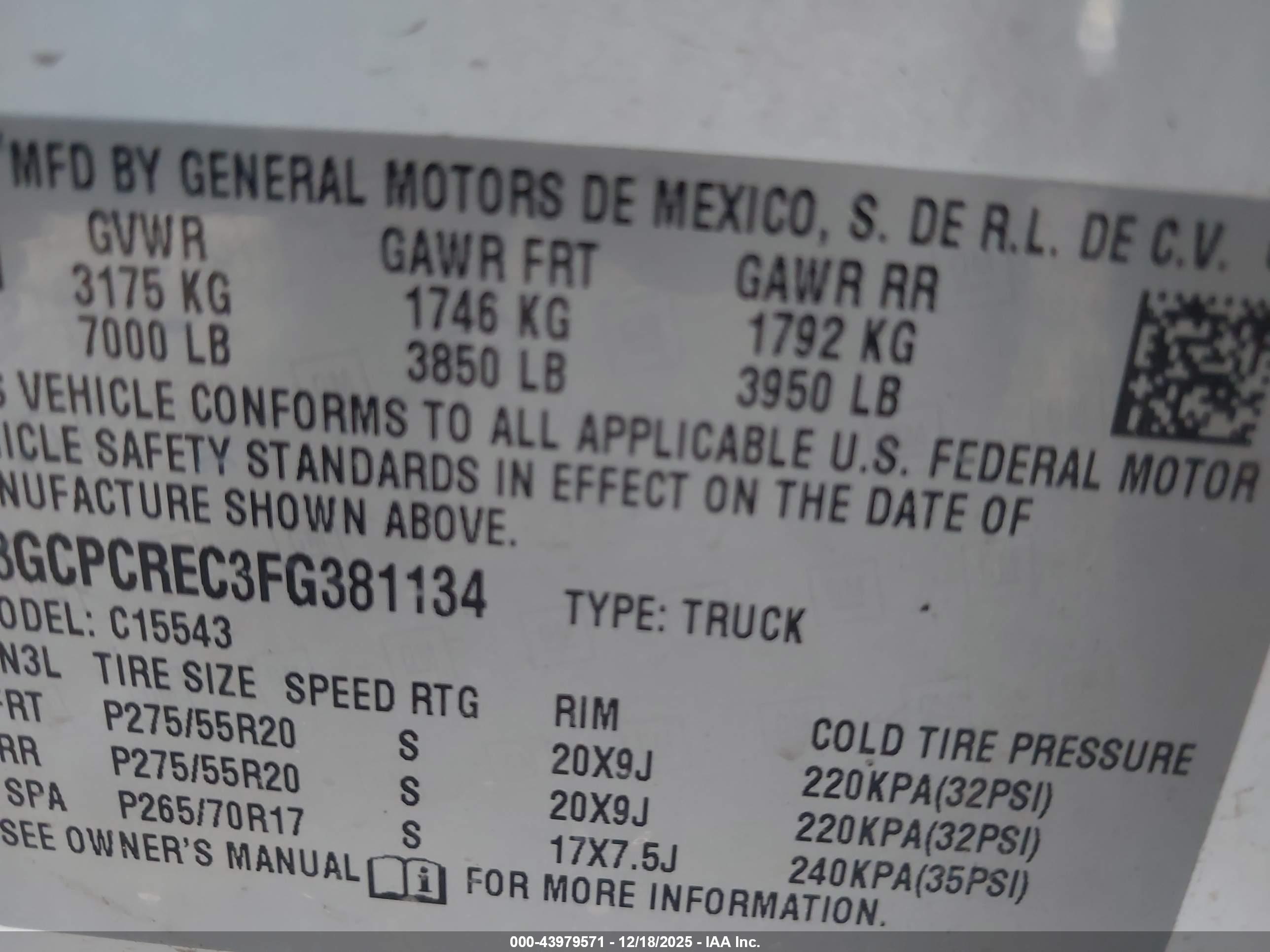 CHEVROLET SILVERADO image 9