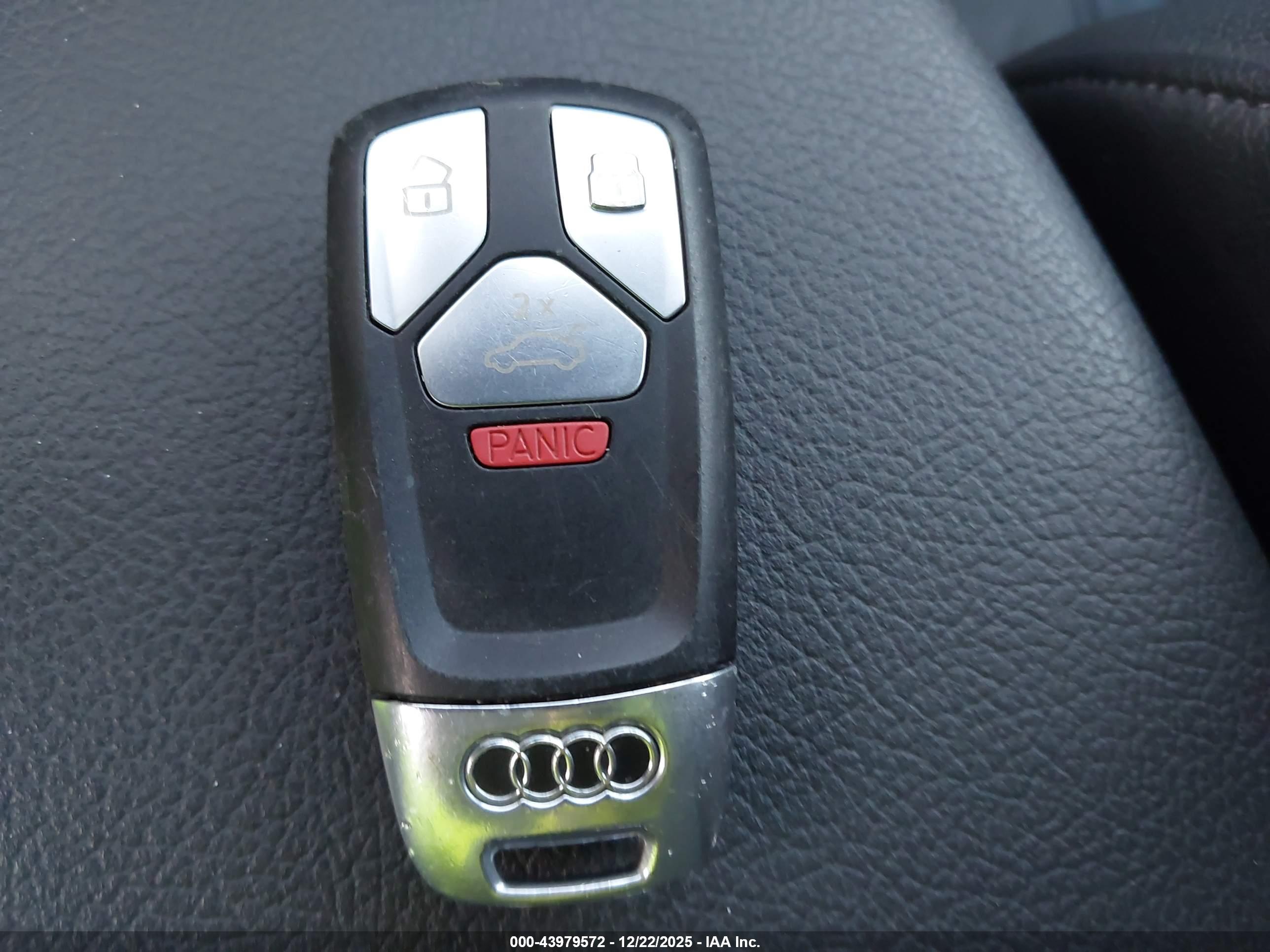 AUDI Q5 image 11