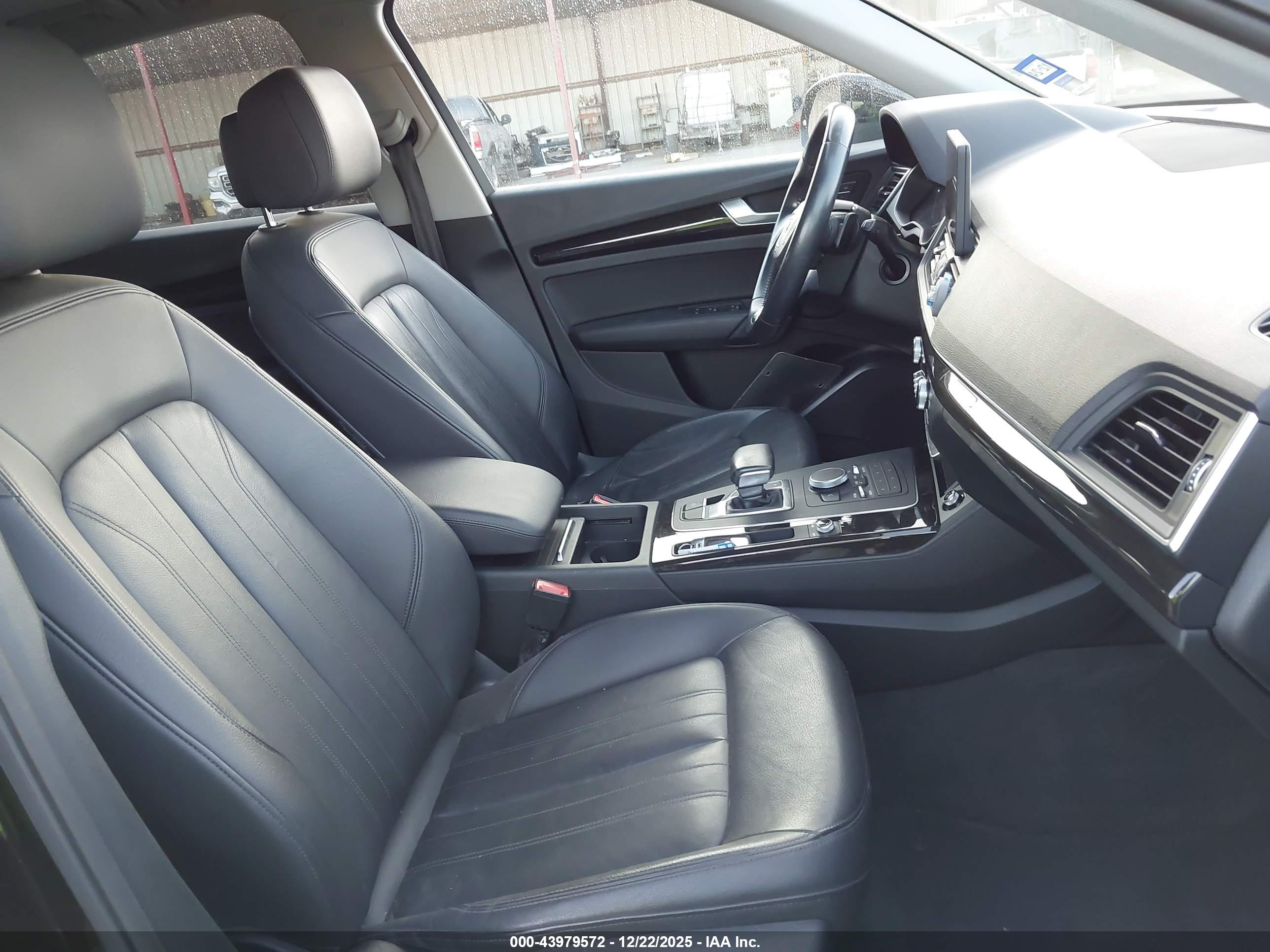AUDI Q5 image 5