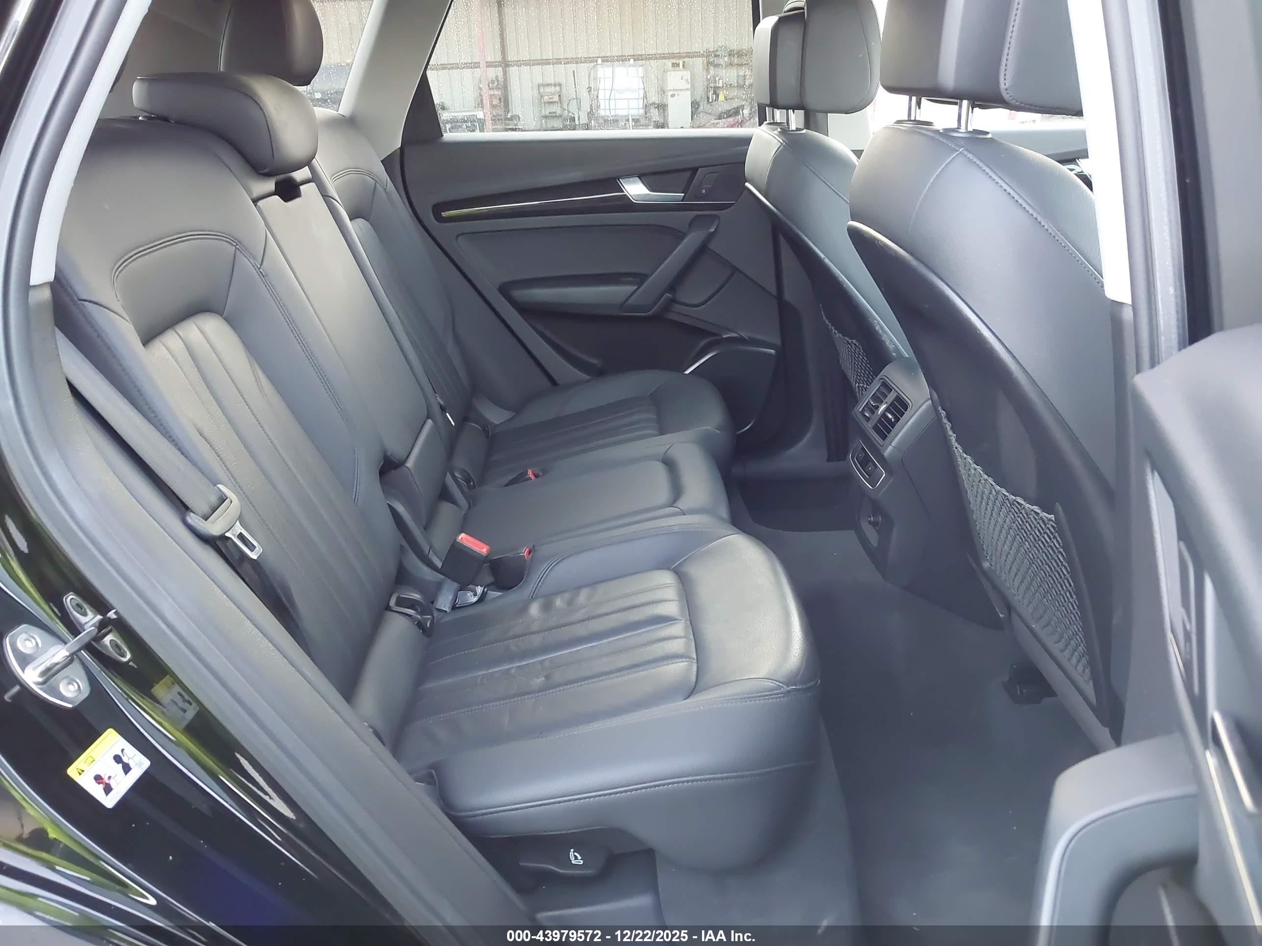 AUDI Q5 image 8