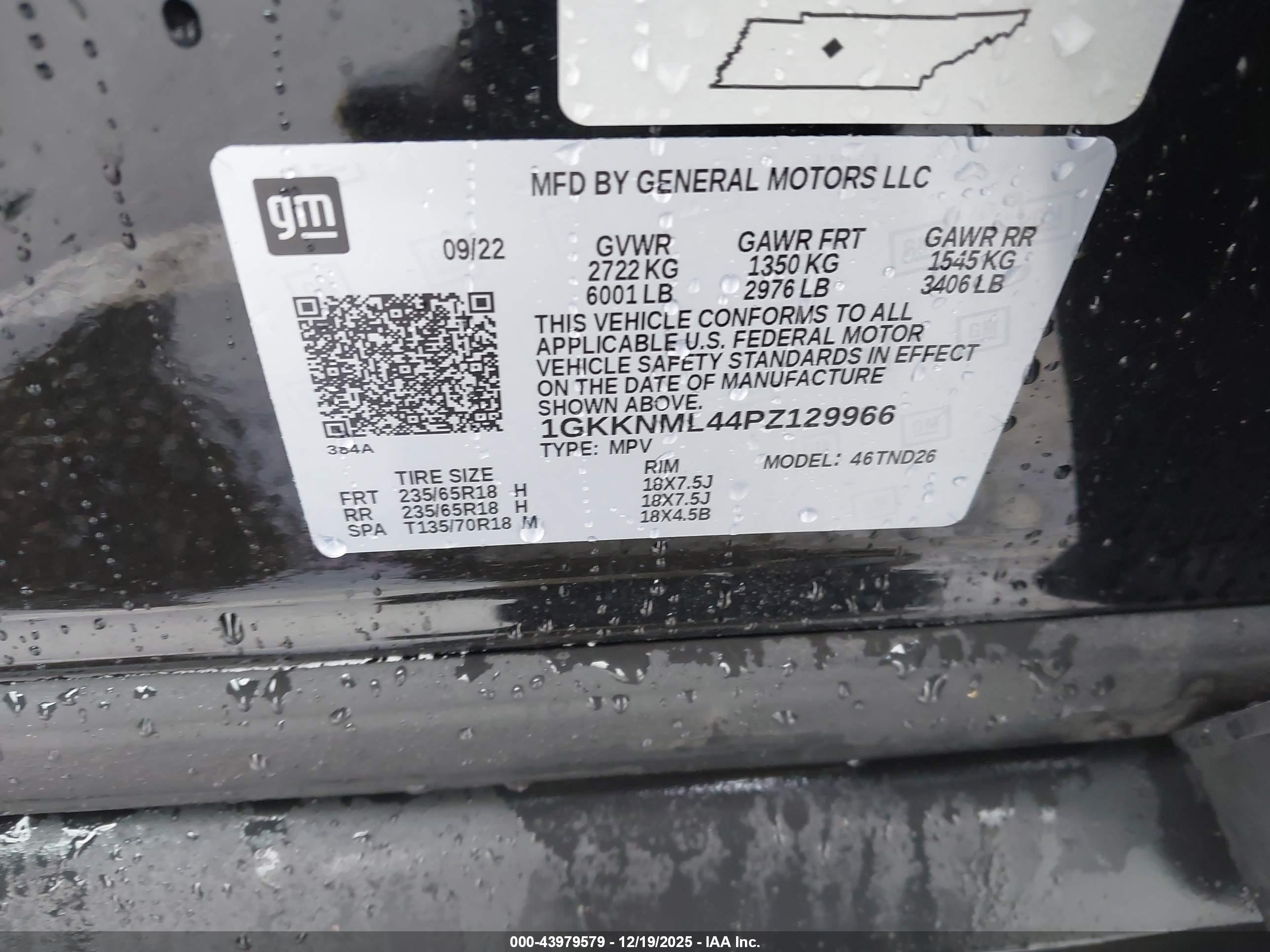 GMC ACADIA image 9