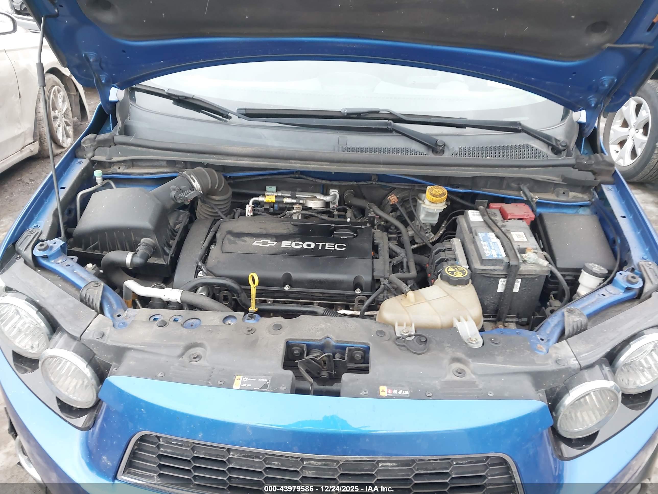 CHEVROLET SONIC image 10