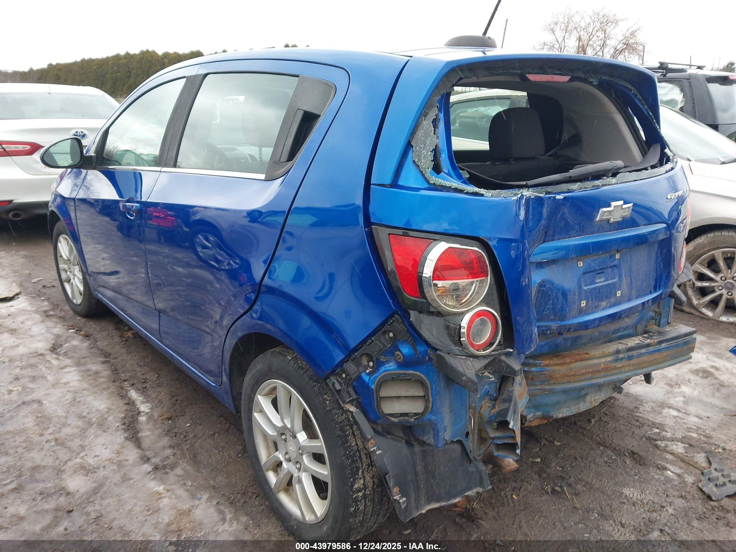 CHEVROLET SONIC image 3