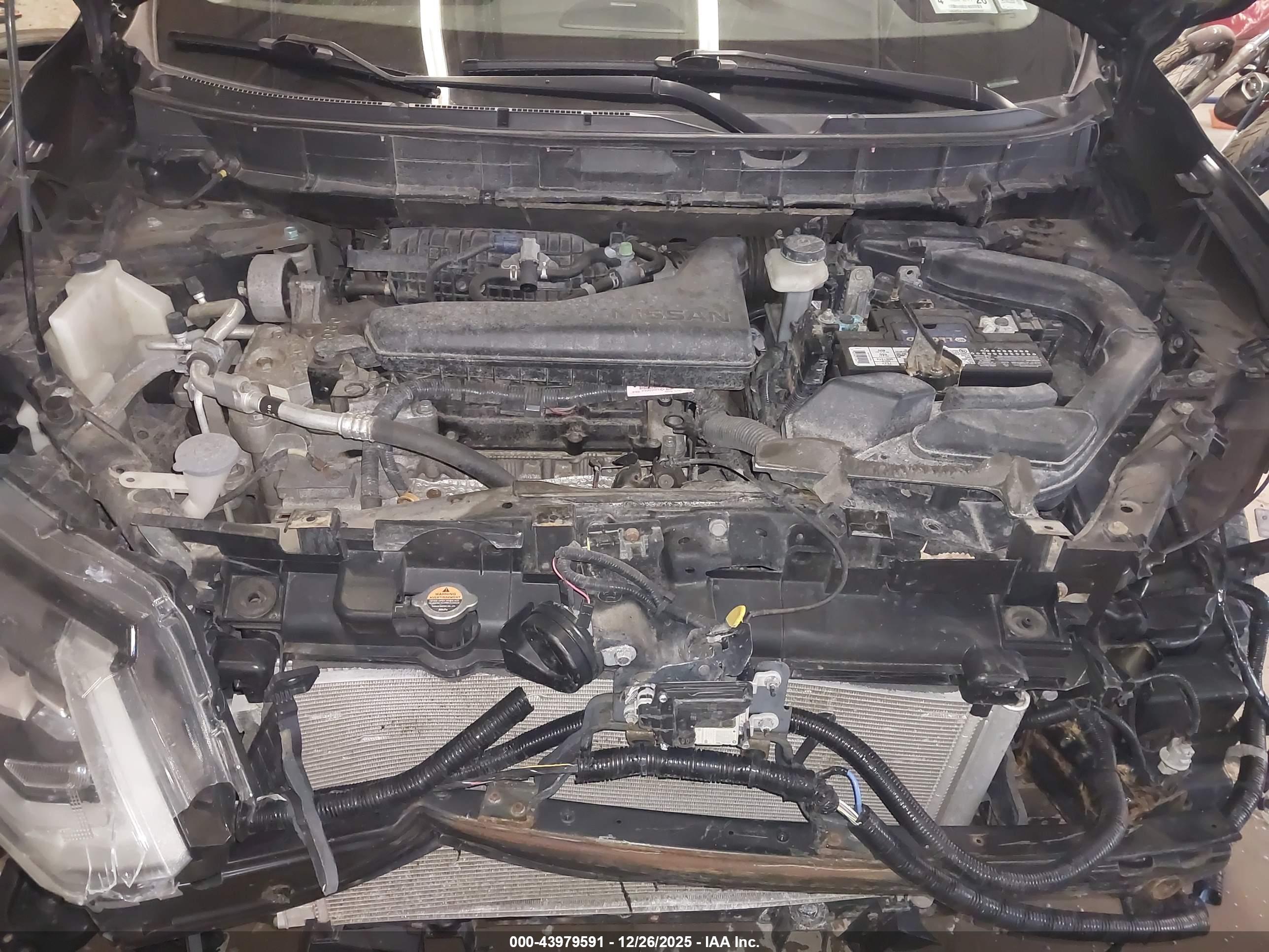 NISSAN ROGUE image 10