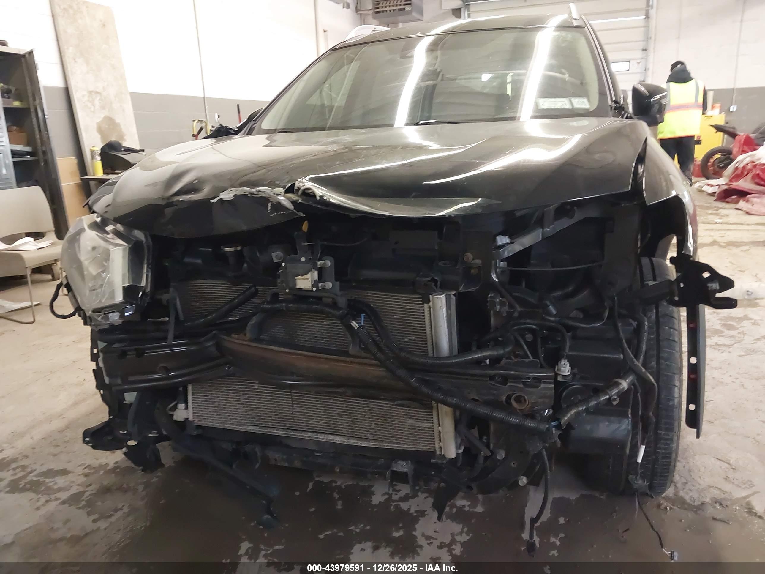 NISSAN ROGUE image 6