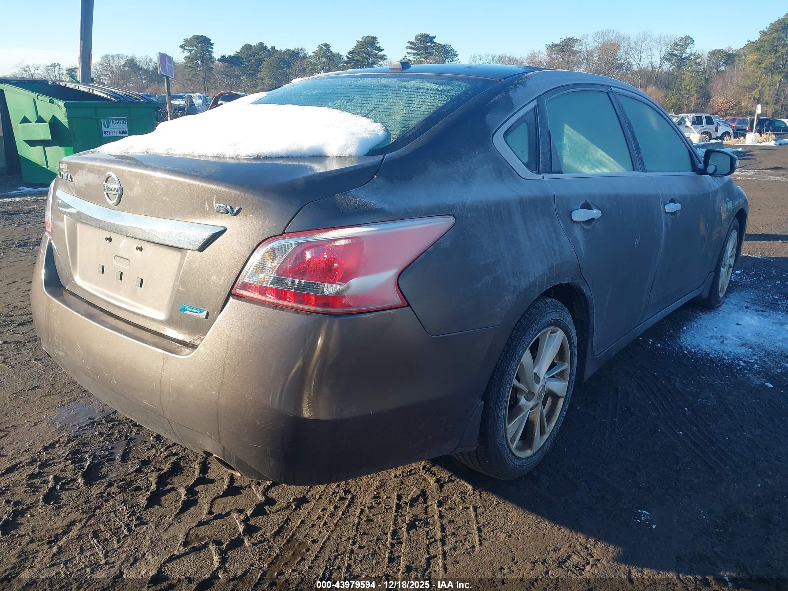NISSAN ALTIMA image 4