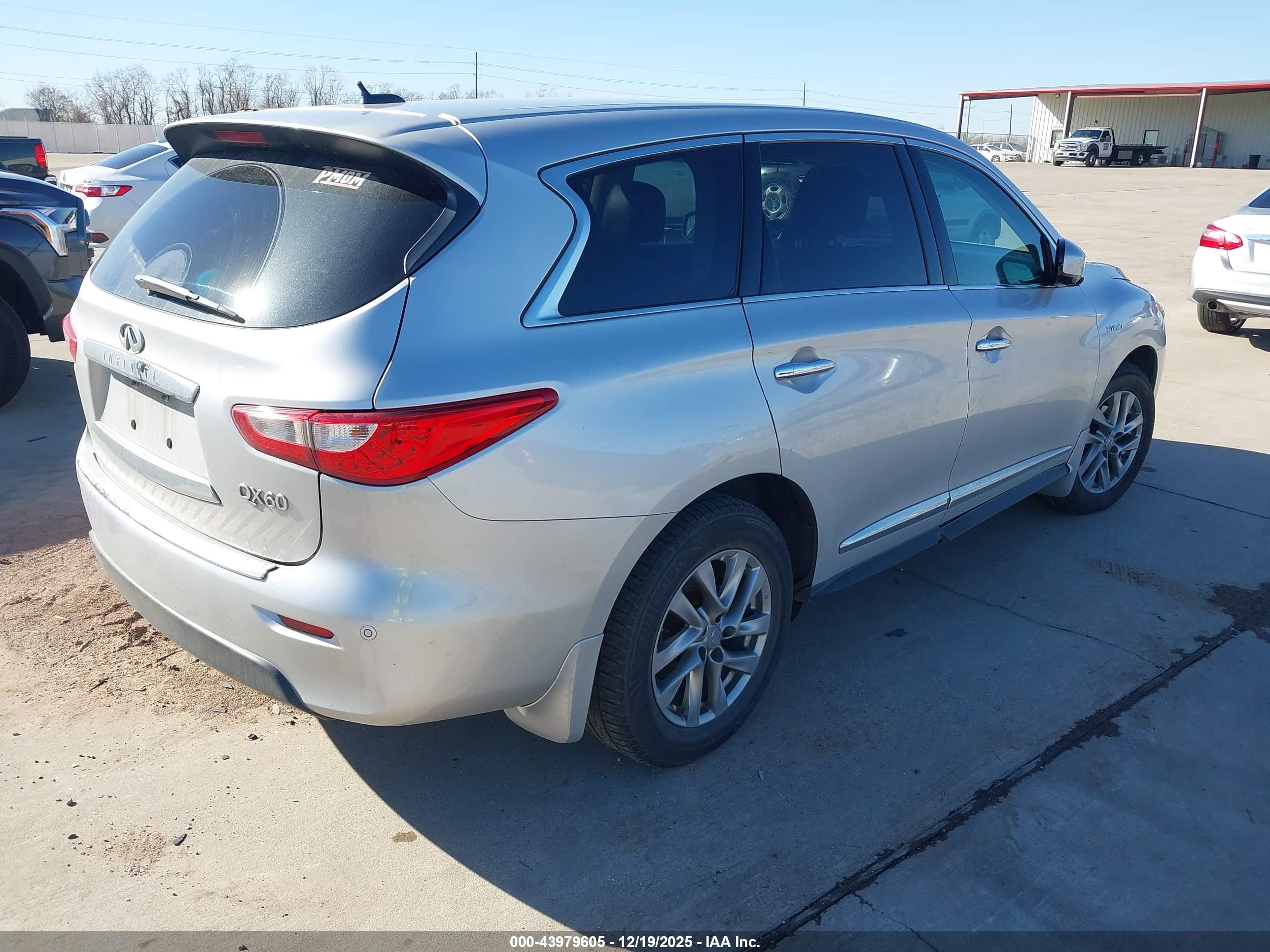 INFINITI QX60 image 4
