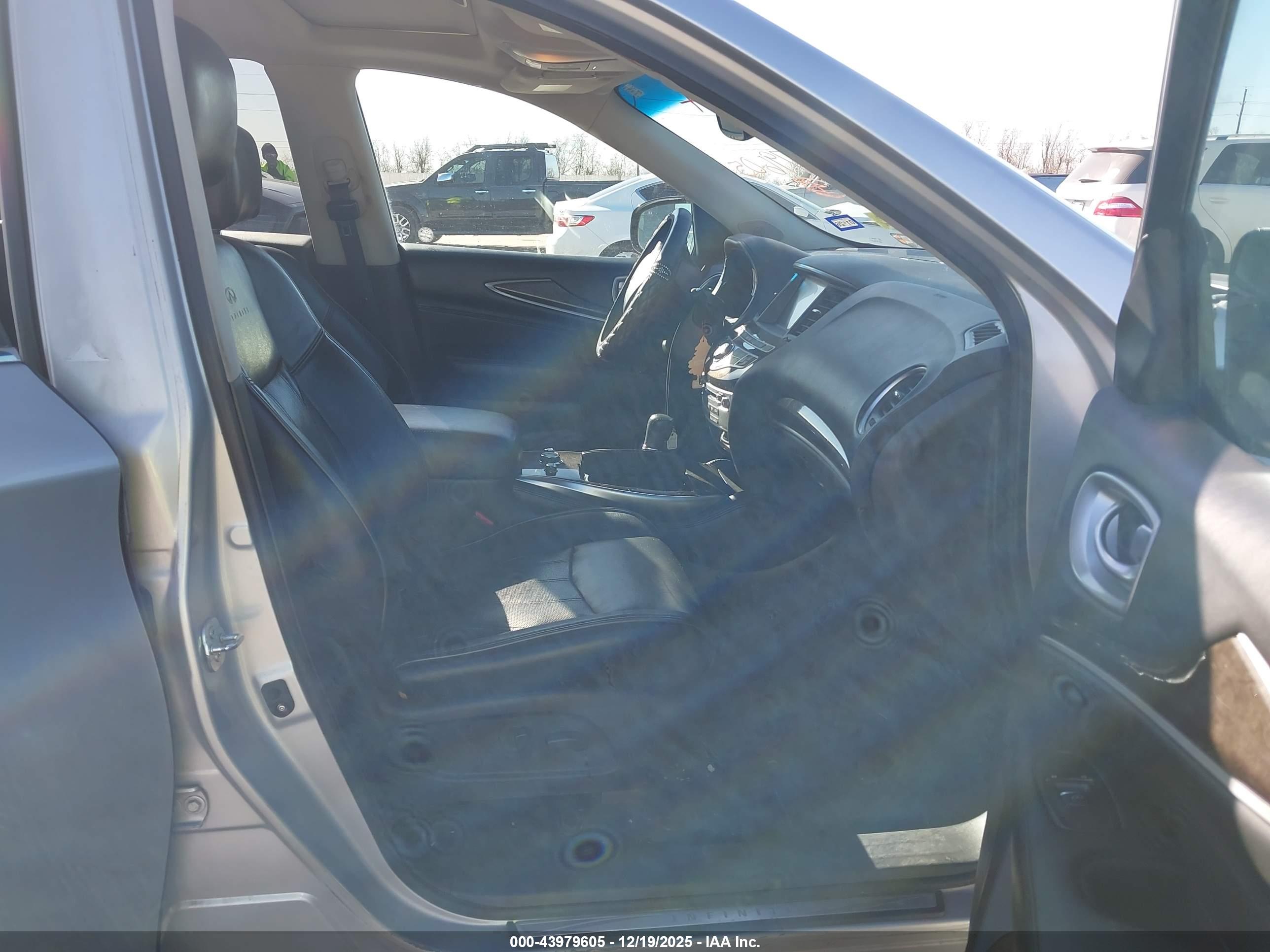 INFINITI QX60 image 5