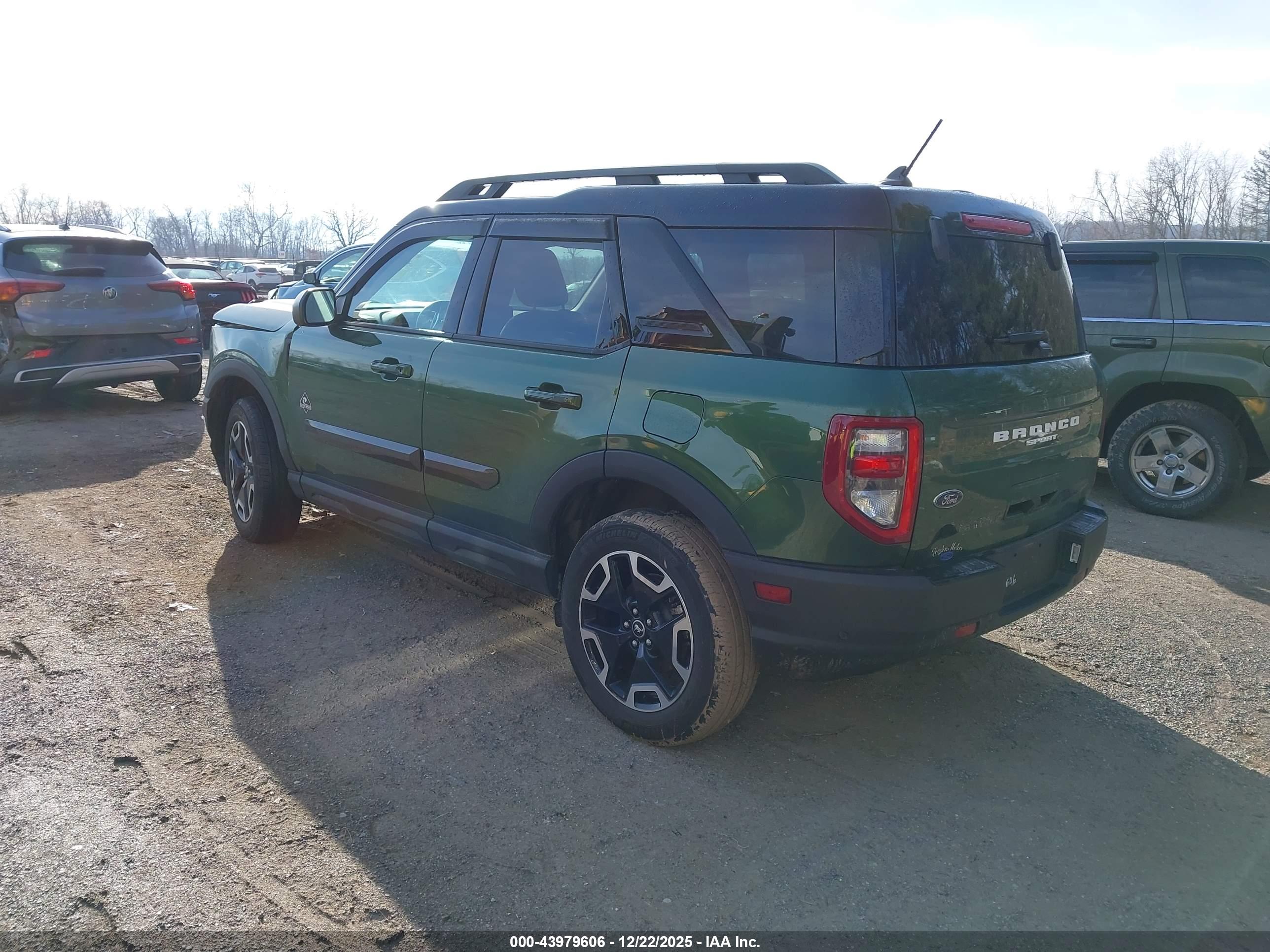 FORD BRONCO image 3