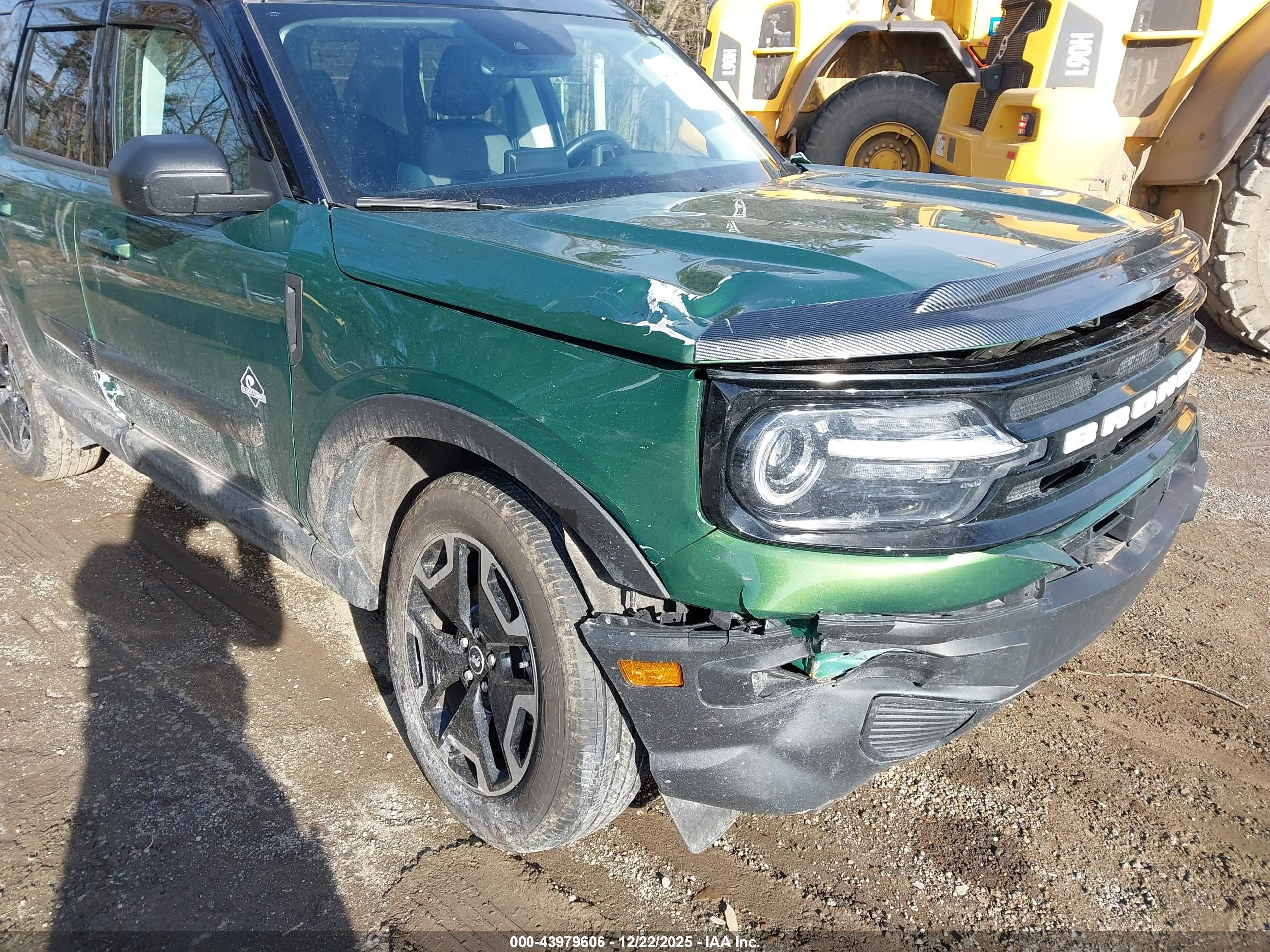 FORD BRONCO image 6