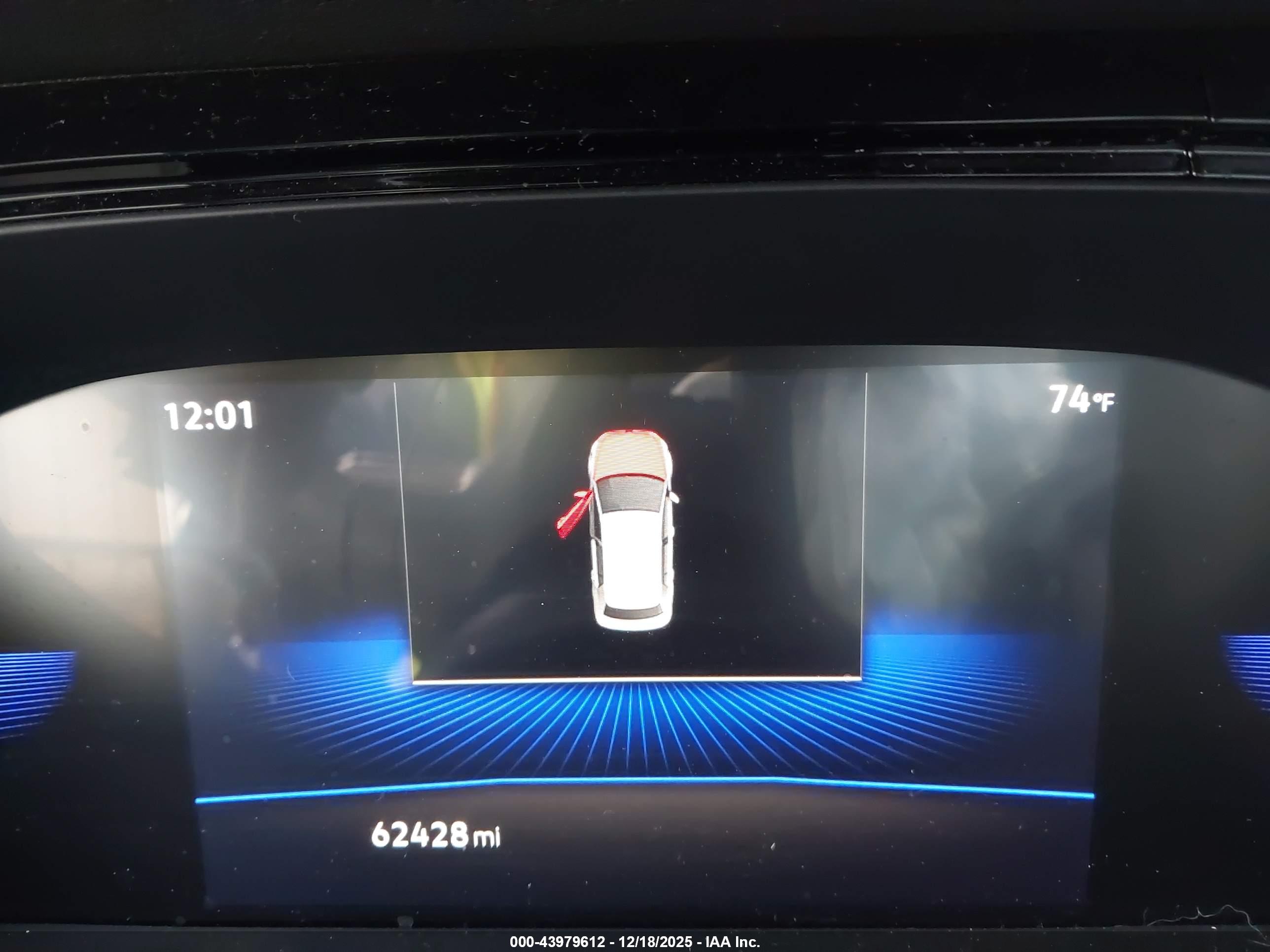 VOLKSWAGEN TAOS image 7