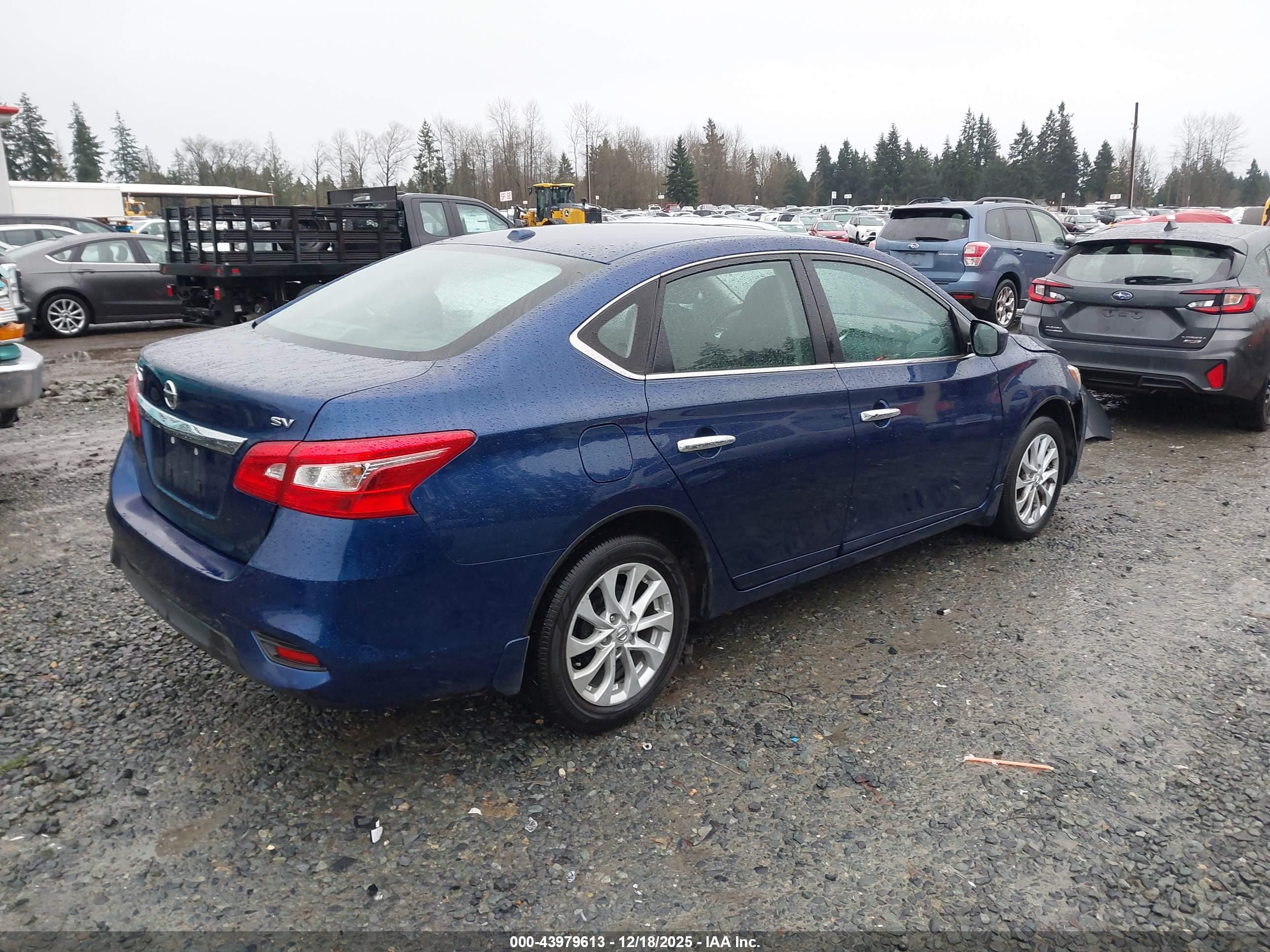 NISSAN SENTRA image 4