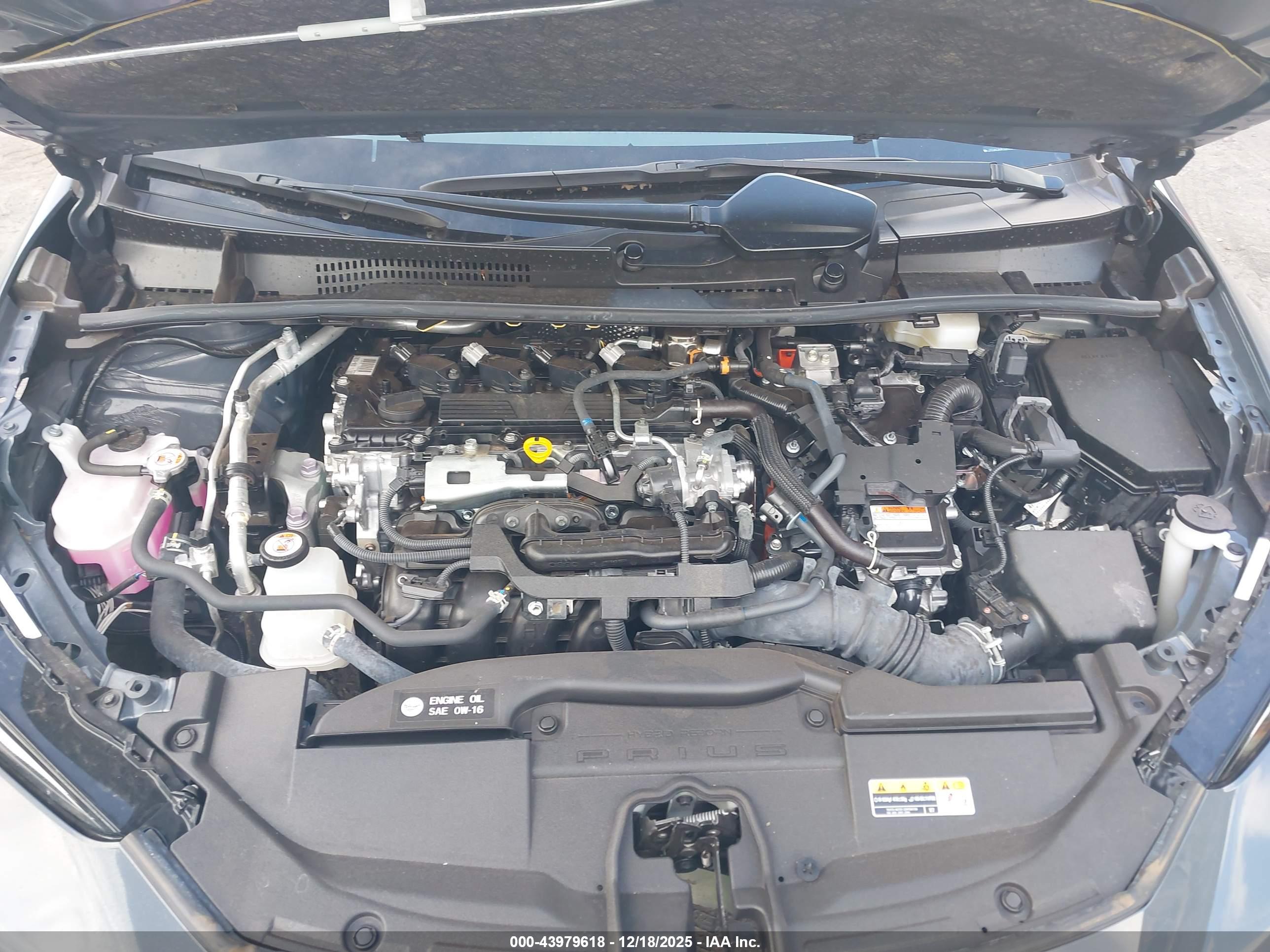 TOYOTA PRIUS image 10