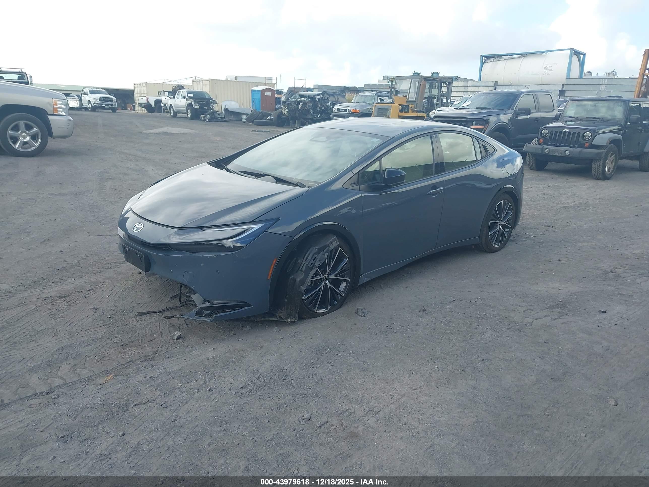 TOYOTA PRIUS image 2