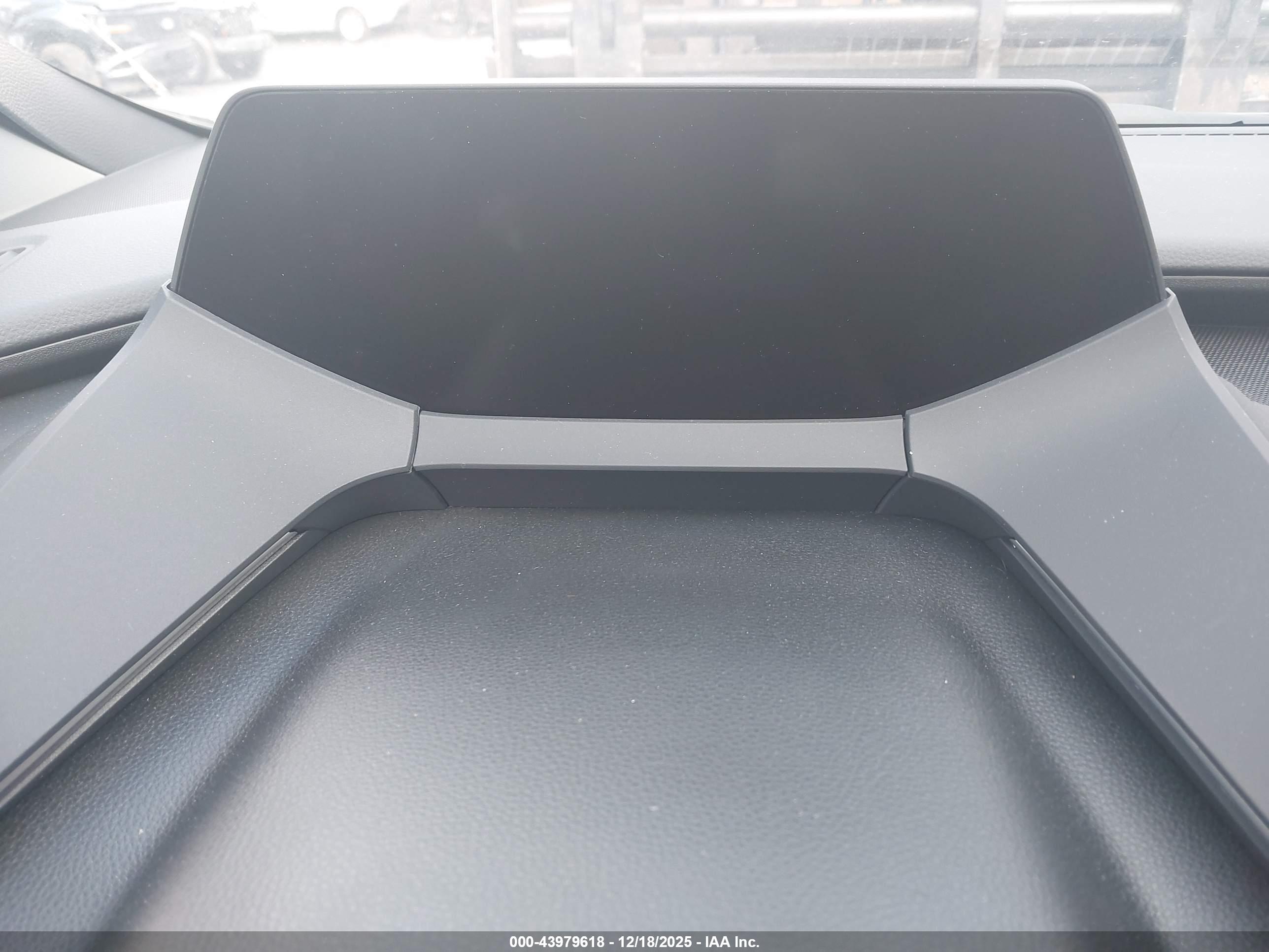 TOYOTA PRIUS image 7