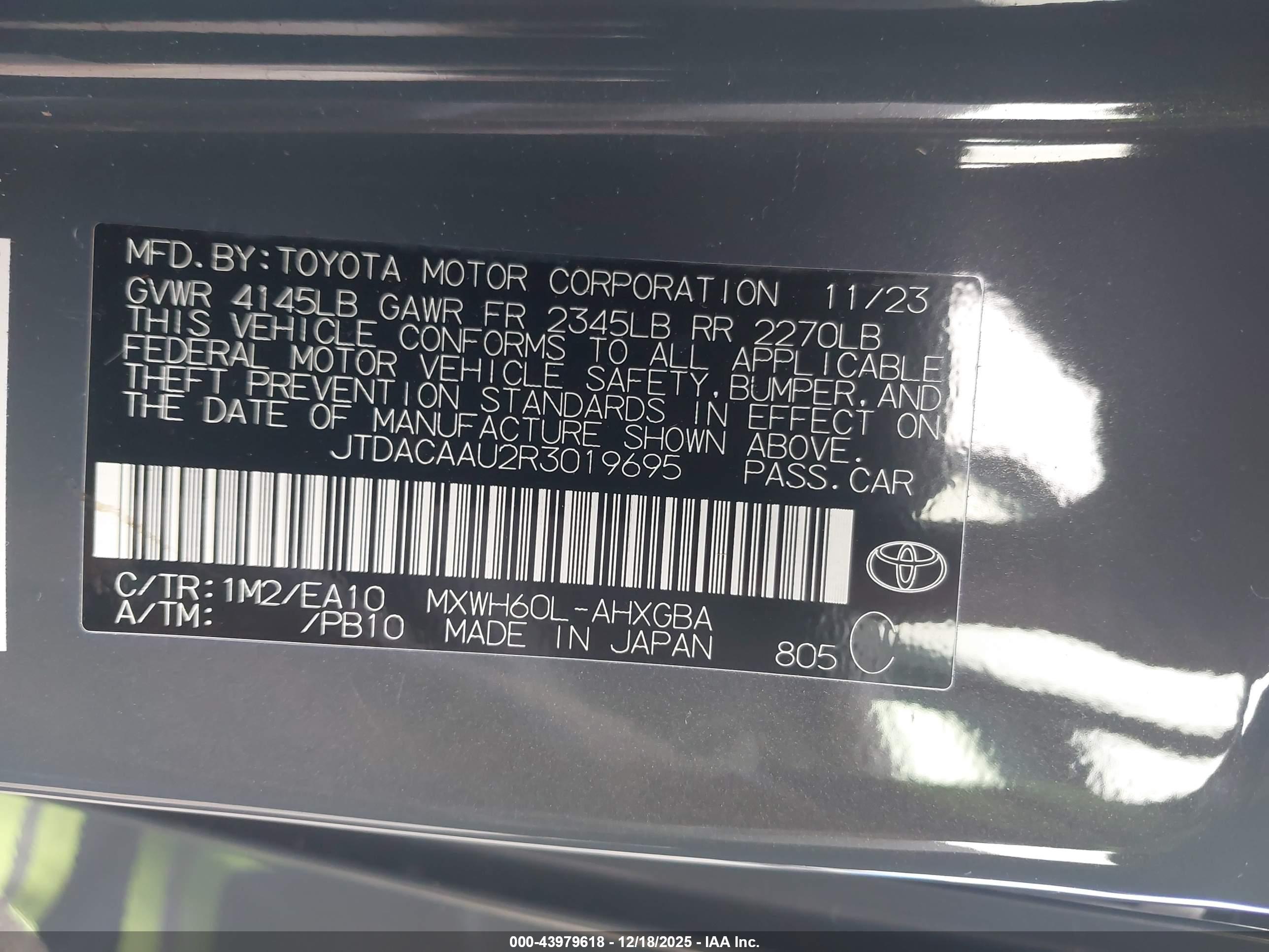 TOYOTA PRIUS image 9