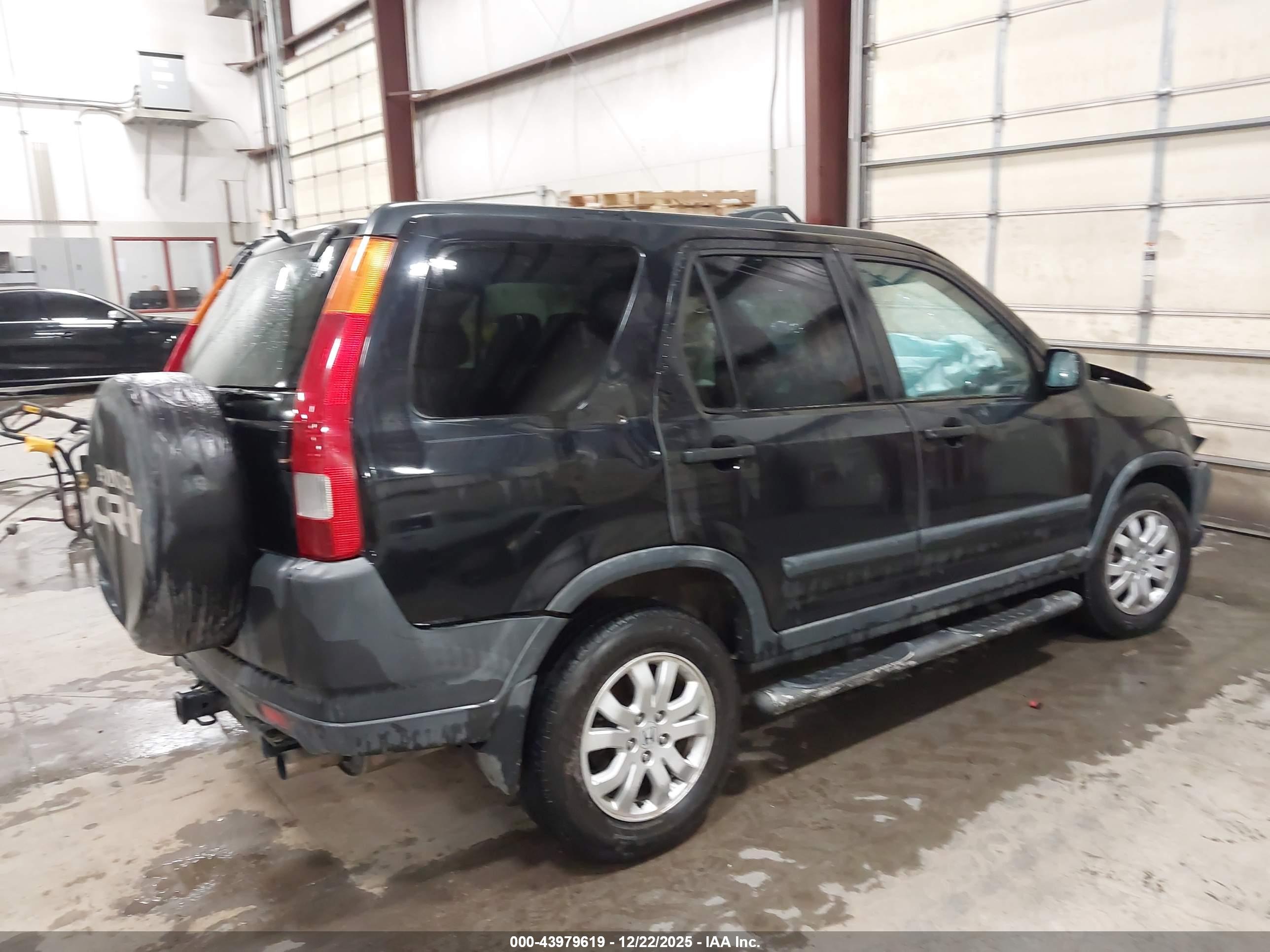 HONDA CR-V image 4