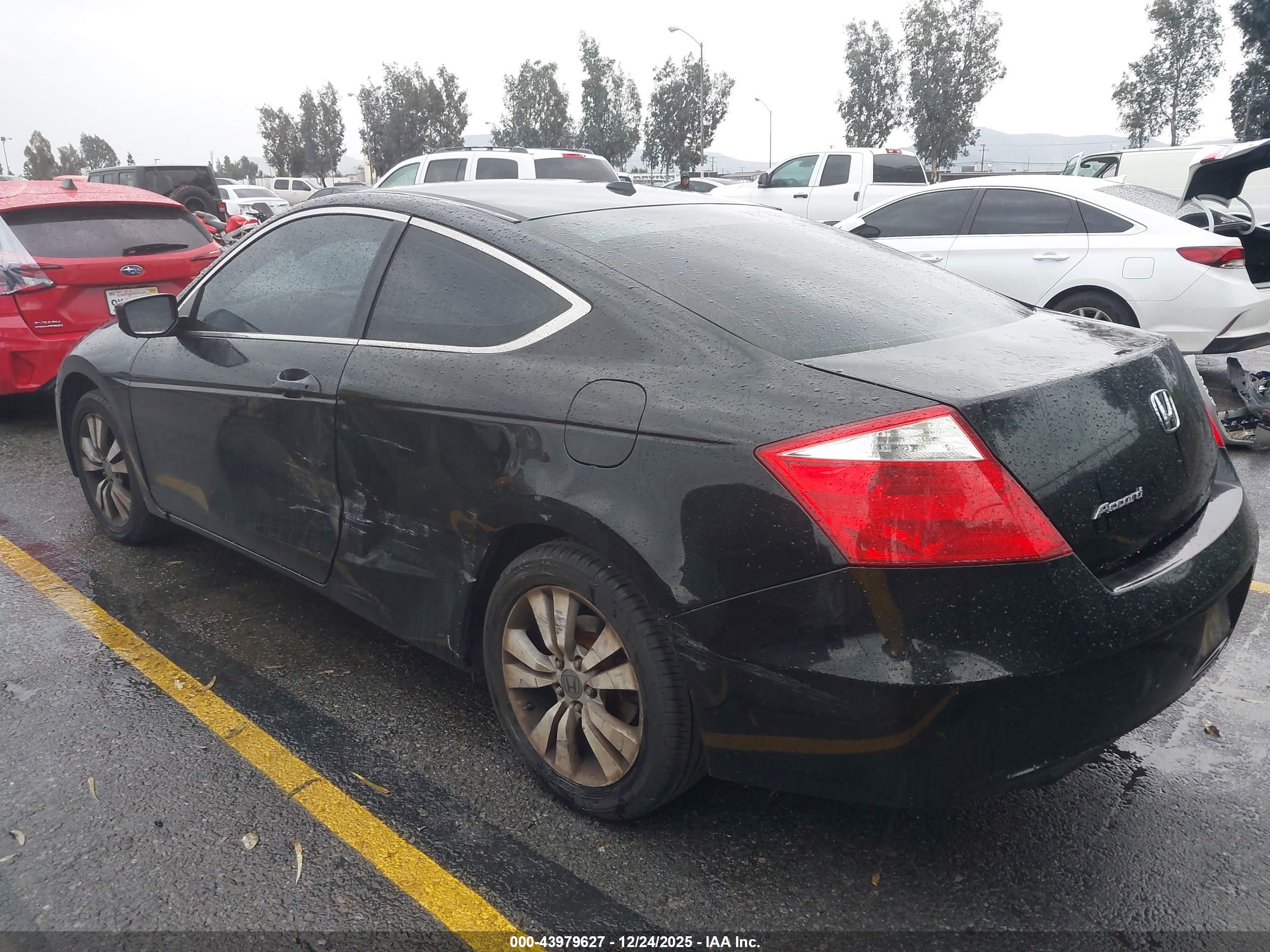 HONDA ACCORD image 3