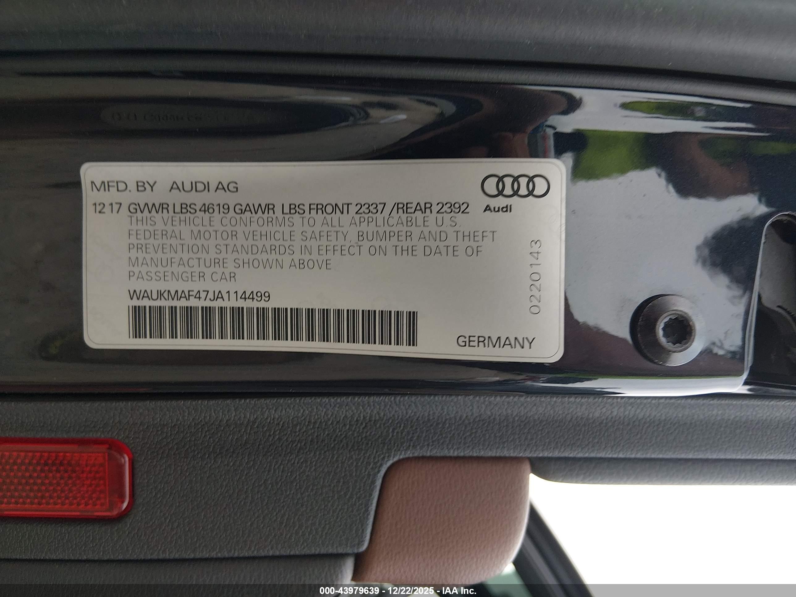 AUDI A4 image 9