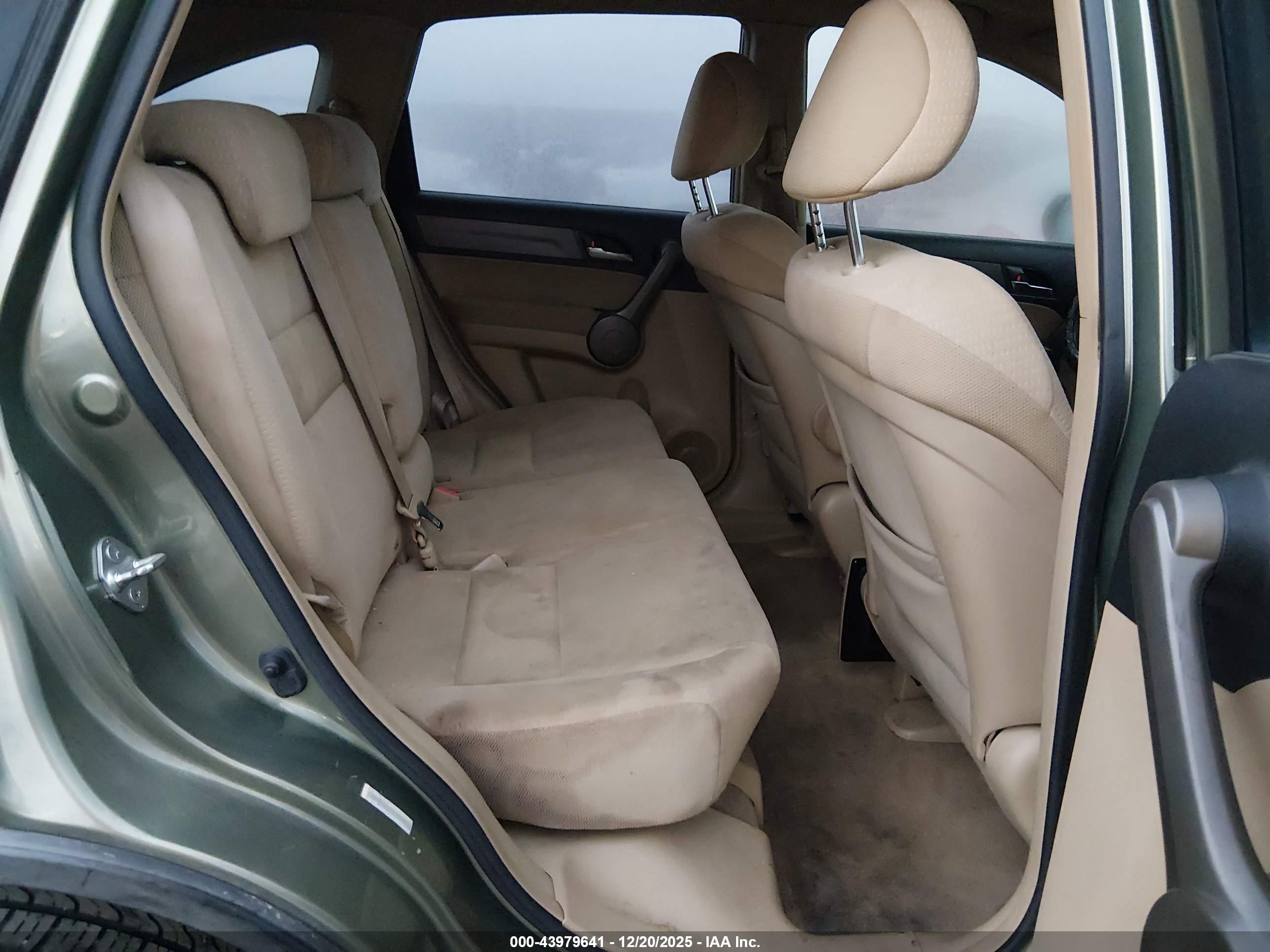 HONDA CR-V image 8