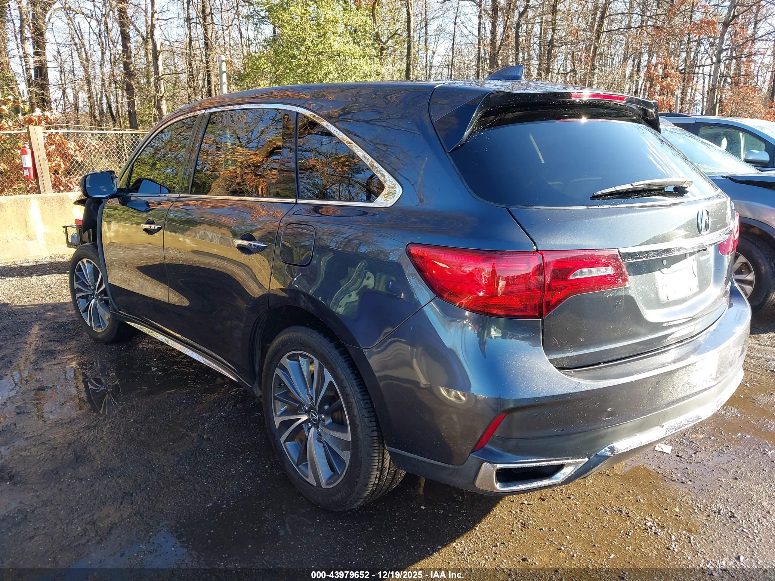 ACURA MDX image 3