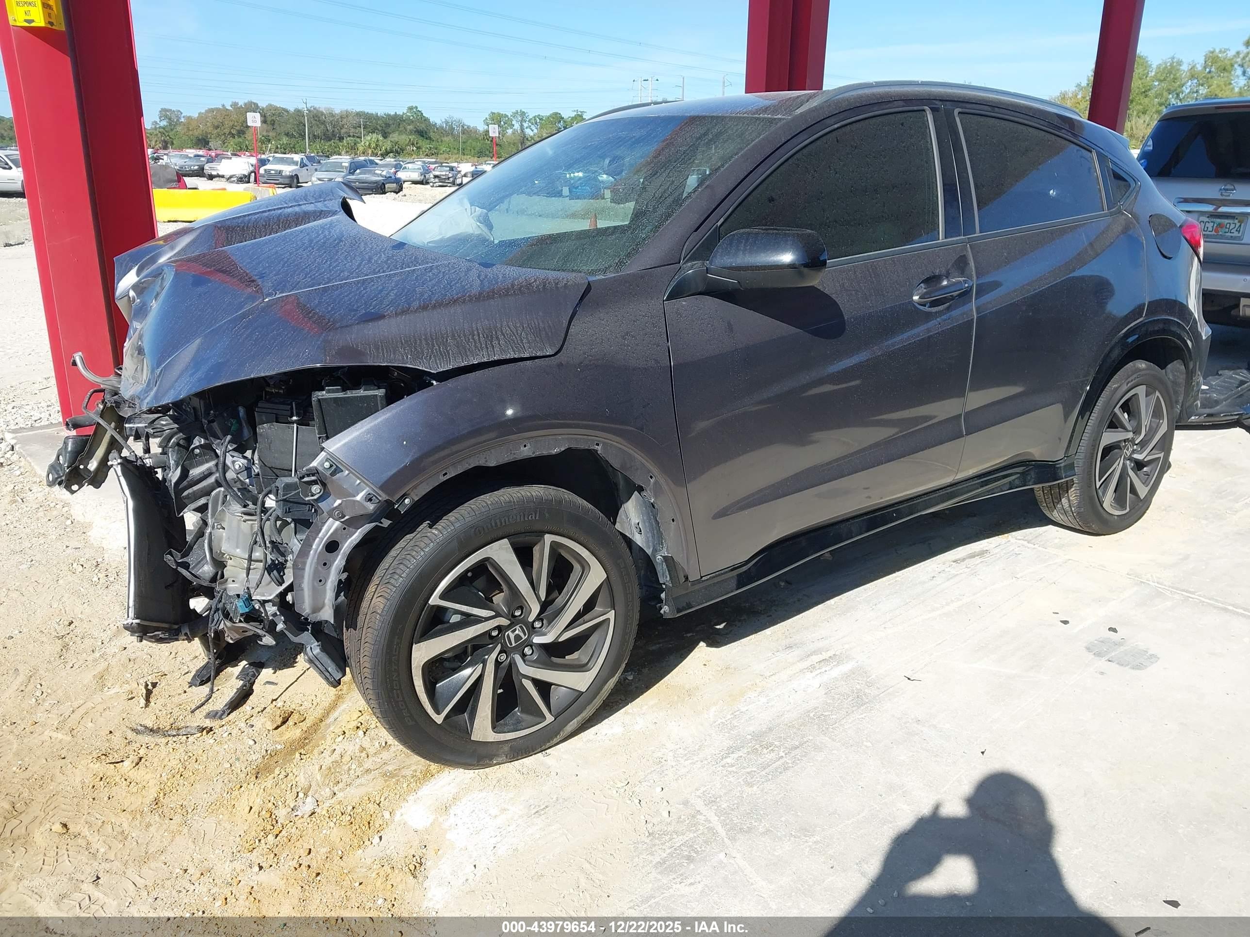 HONDA HR-V image 2
