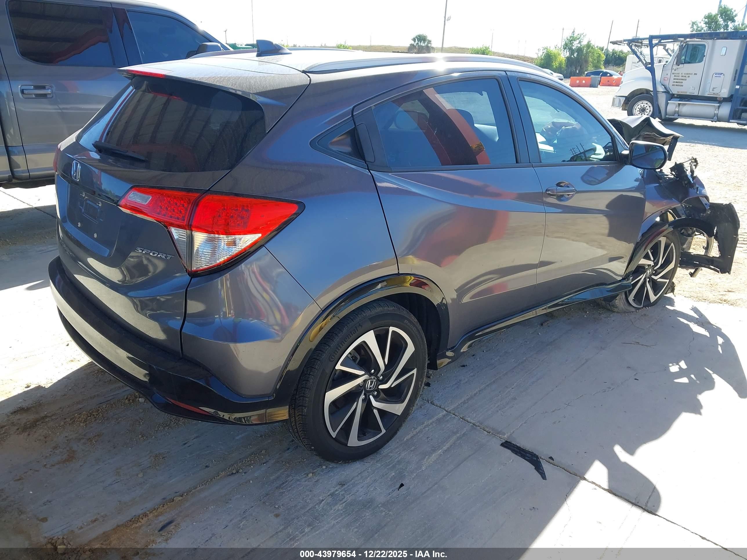 HONDA HR-V image 4